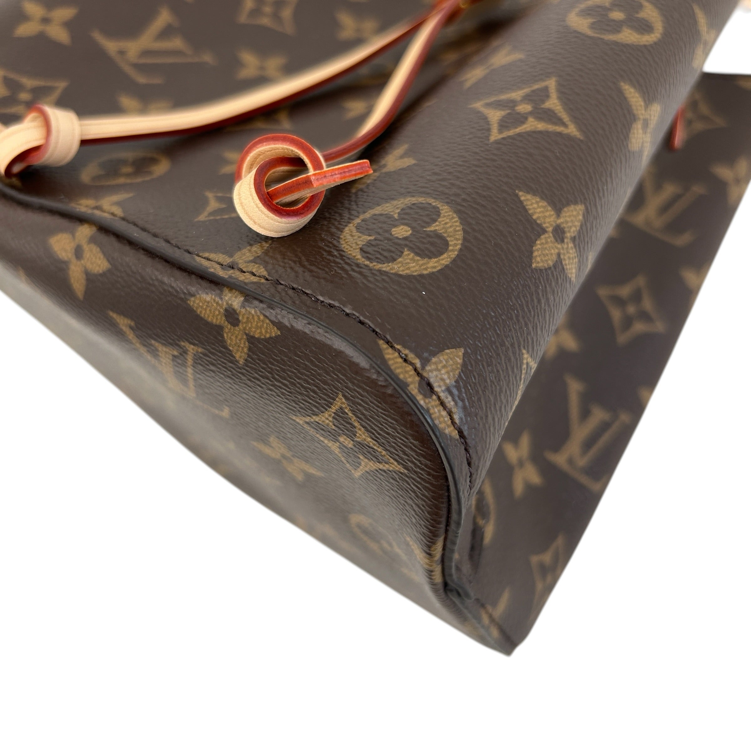 Monogram Canvas NeoNoe BB Bag w/GHW - Haute Classics