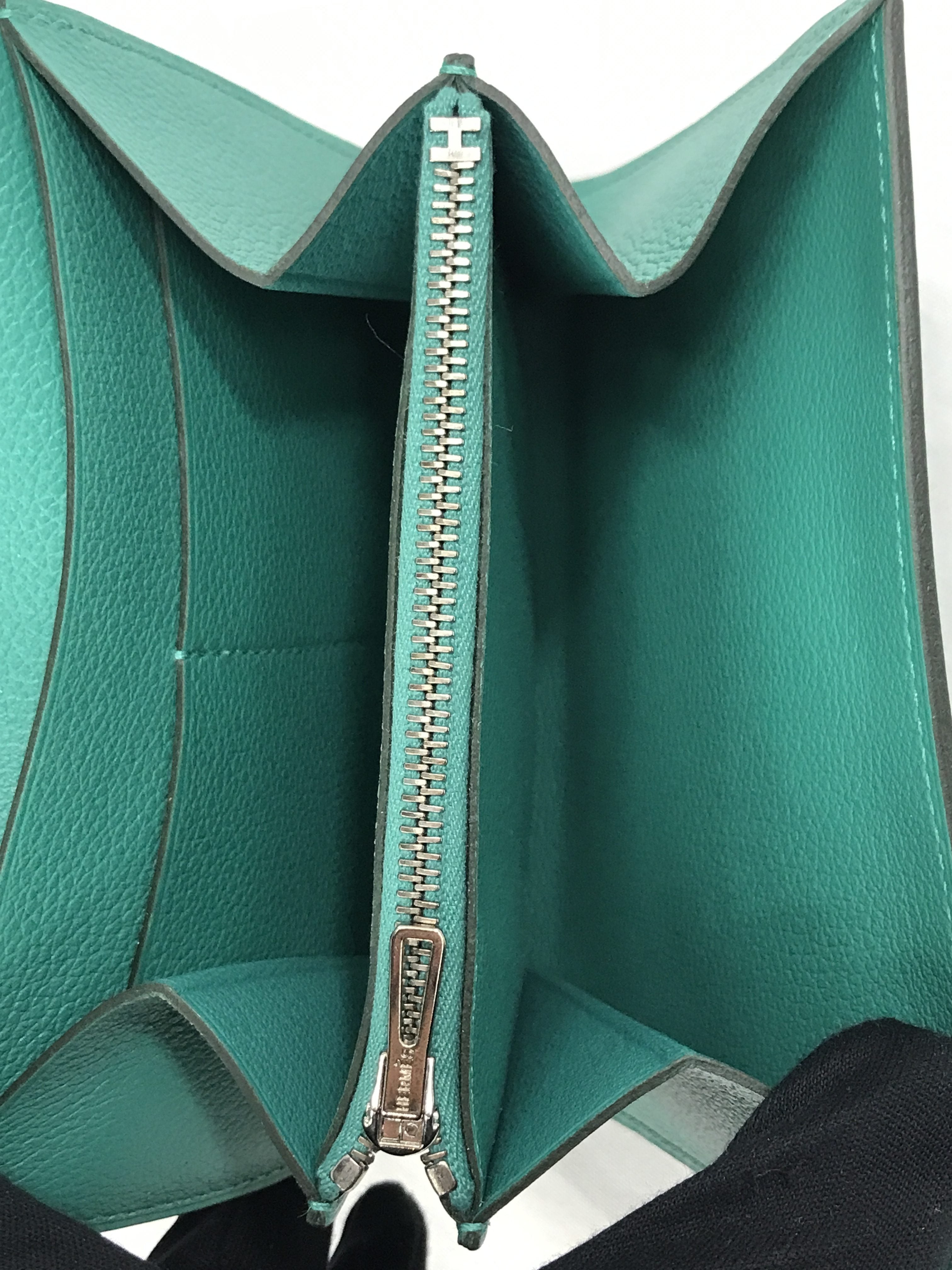Vert Verone Evercolor Constance Compact Wallet W/PHW