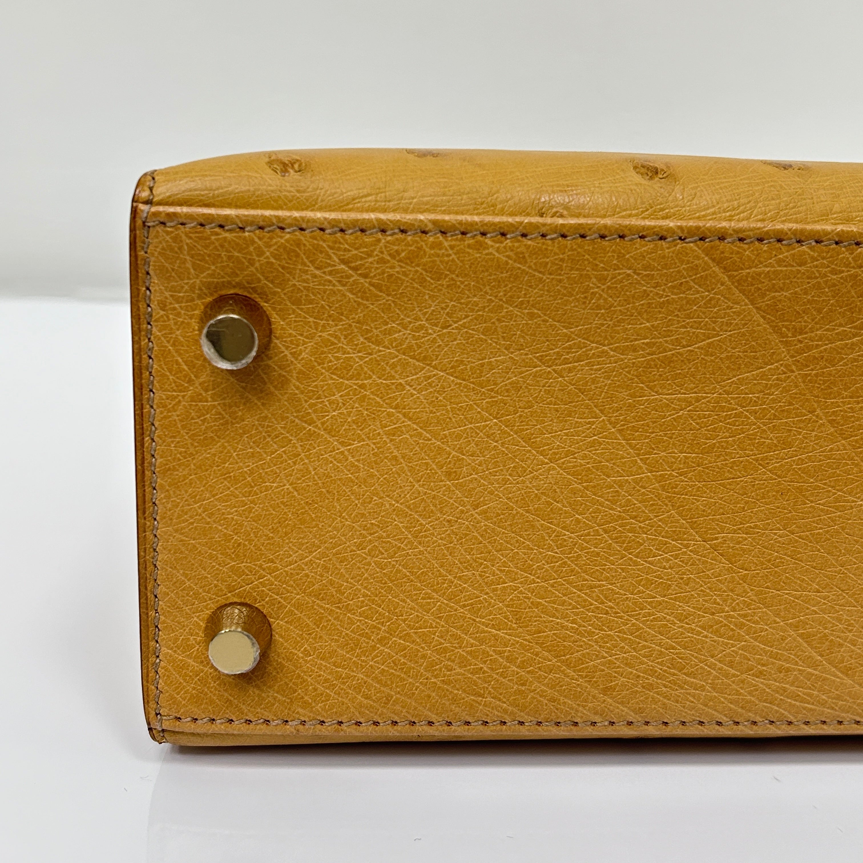 Tabac-Camel Ostrich Leather Kelly Sellier 25 Bag w/GHW