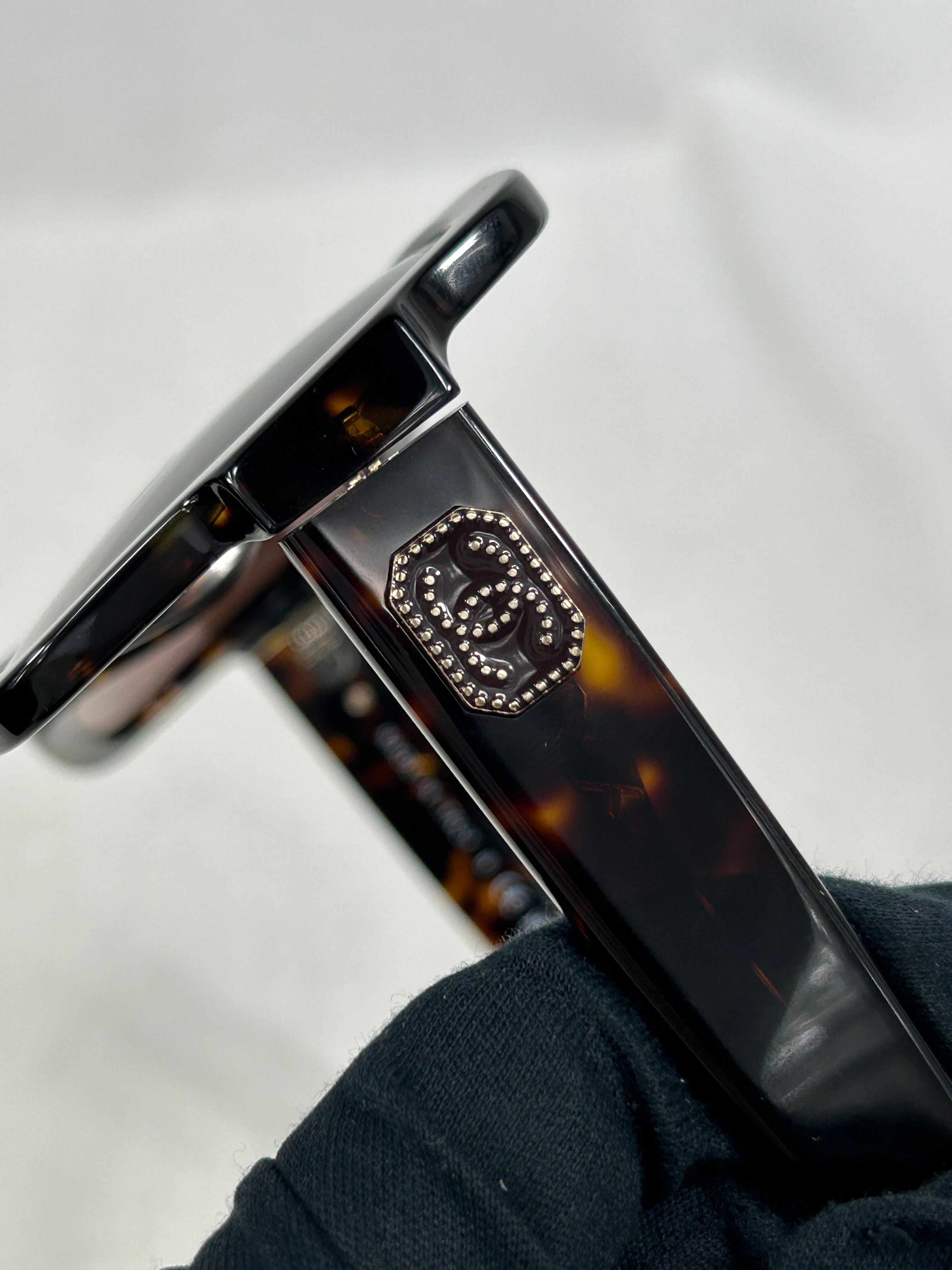 Brown Tortoise Acetate Square Frame Sunglasses