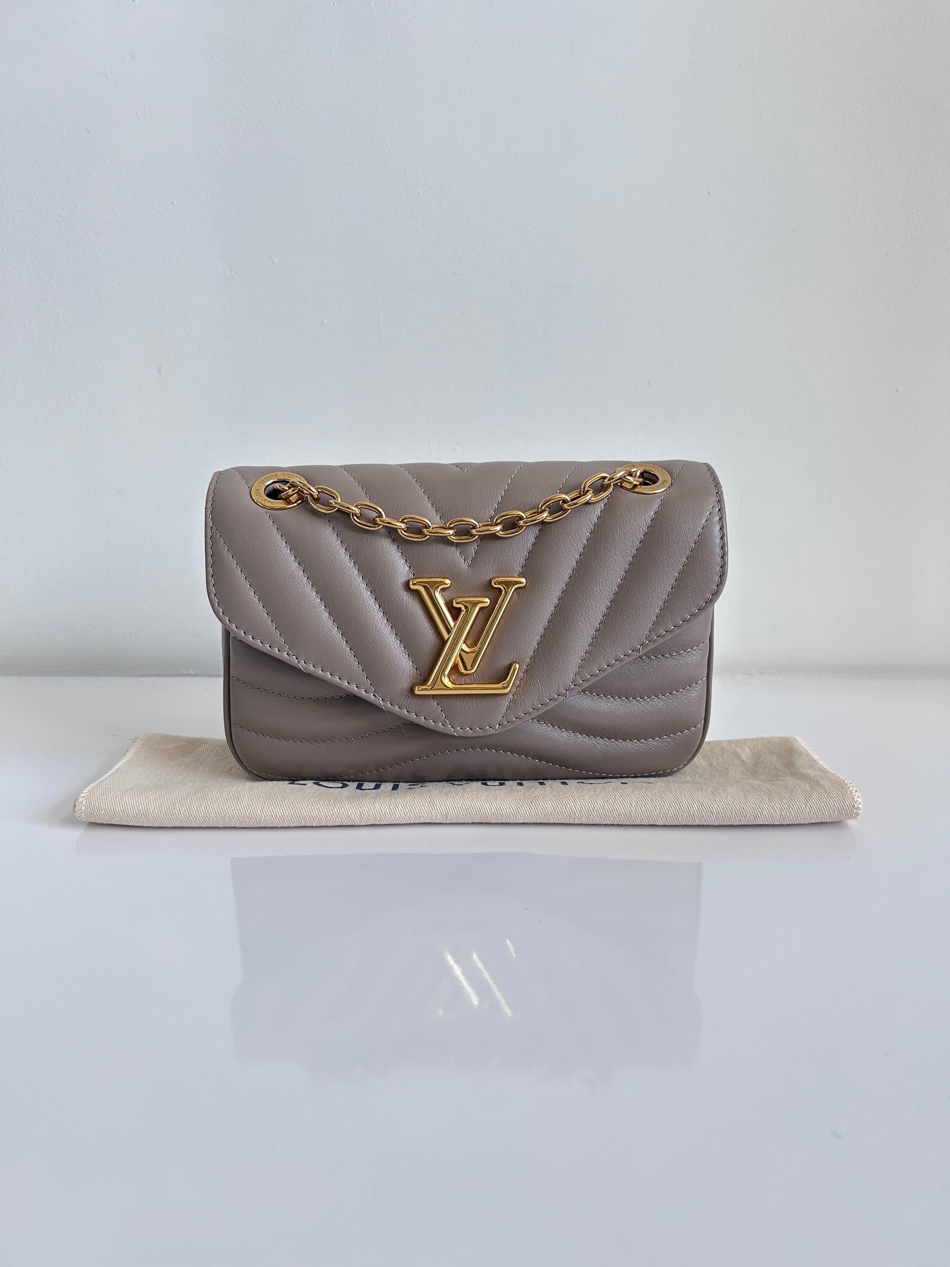 Taupe Quilted Leather New Wave MM Chain Bag w/GHW