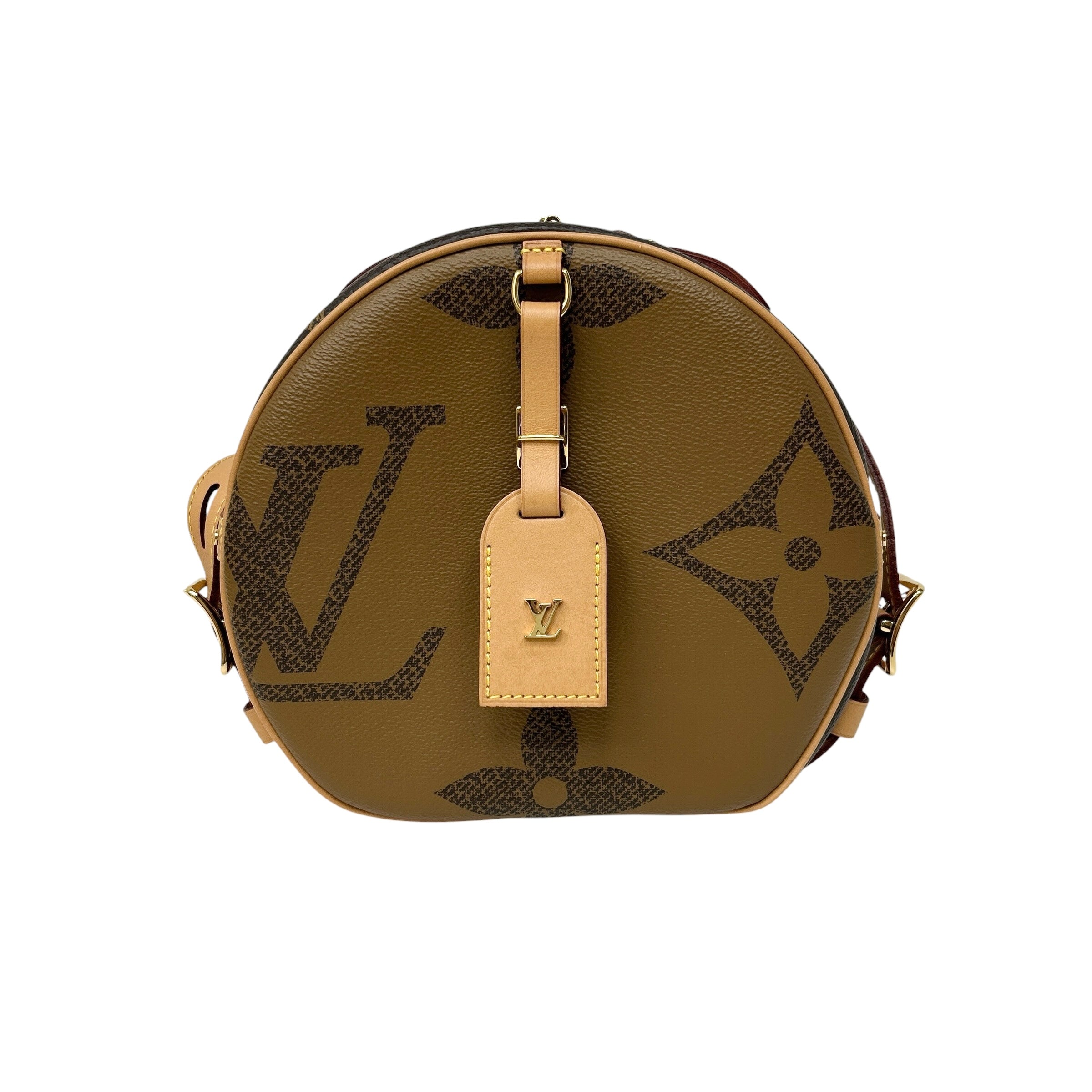 Reverse Monogram Giant Boite Chapeau Souple w/GHW