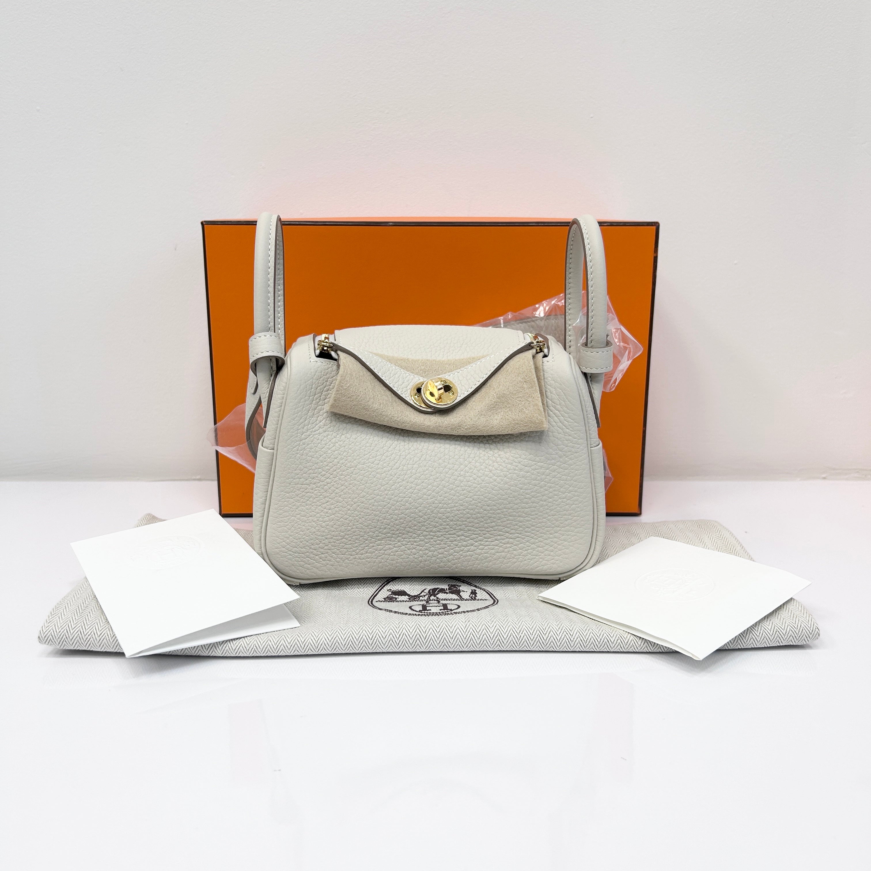Craie Taurillon Clemence Leather Mini Lindy 20 Bag w/GHW