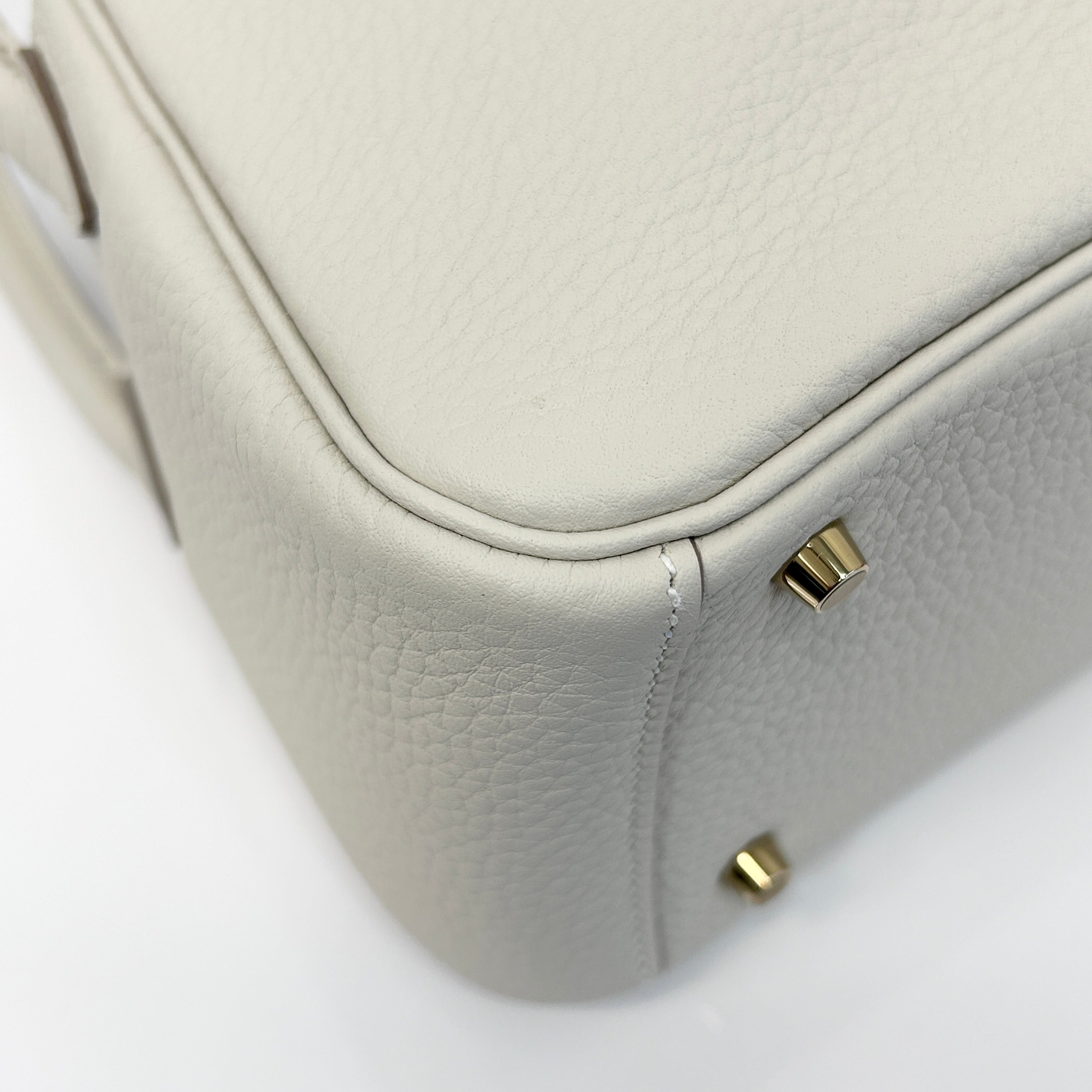 Craie Taurillon Clemence Leather Mini Lindy 20 Bag w/GHW