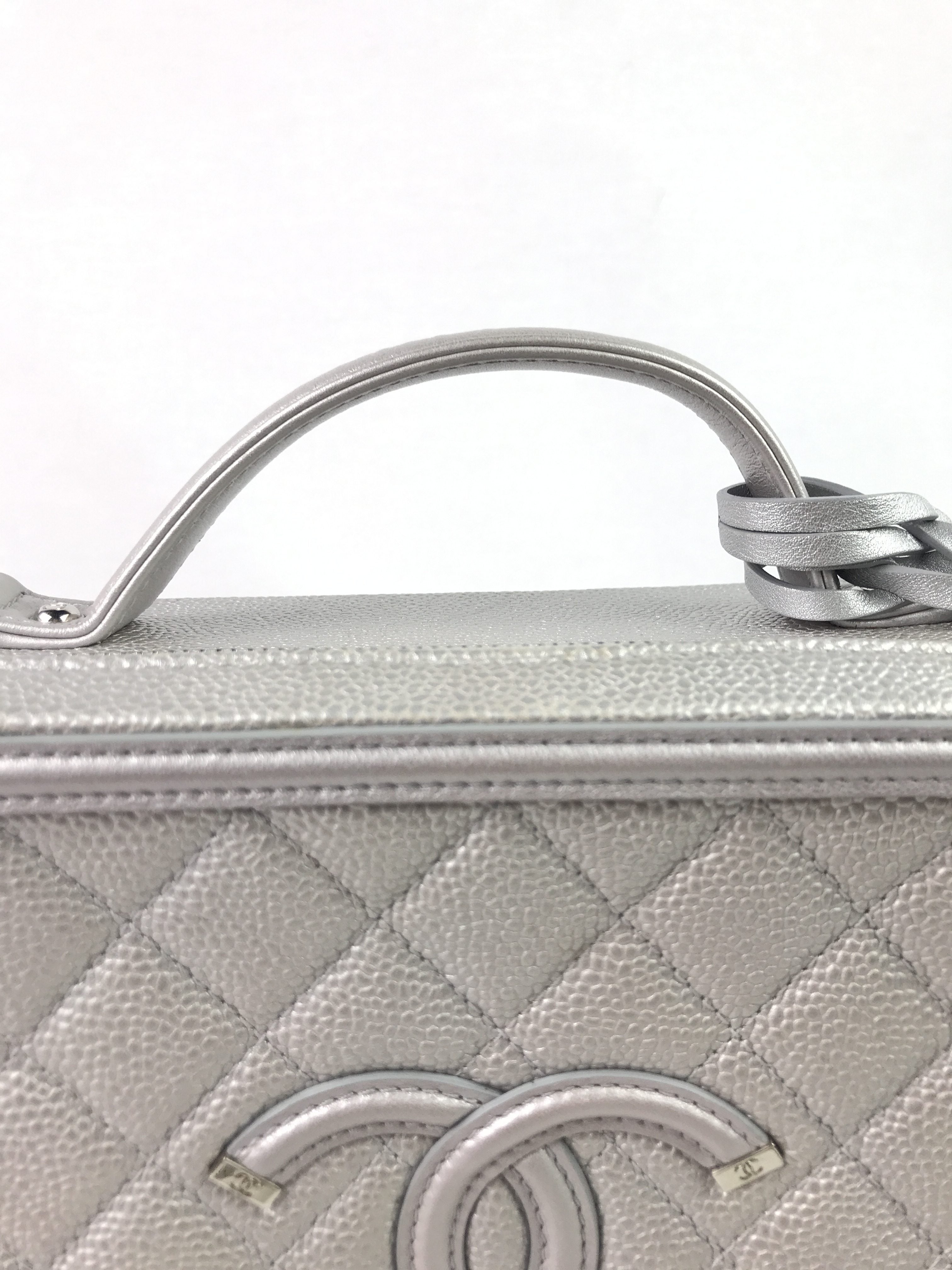 Caviar Silver Large CC Vanity Case Bag W/SHW