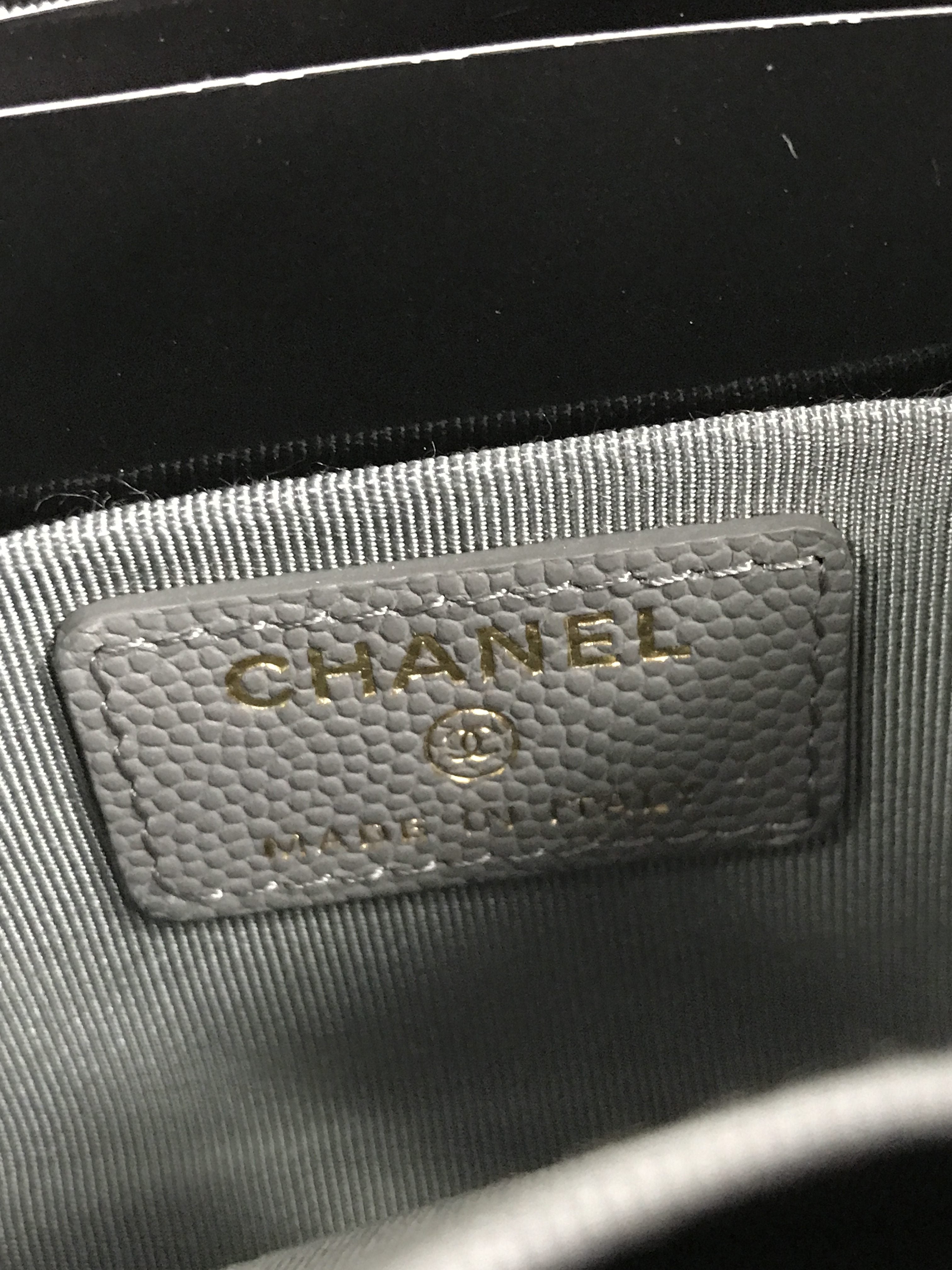 Grey 20C Quilted Caviar O-Pouch W/LGHW