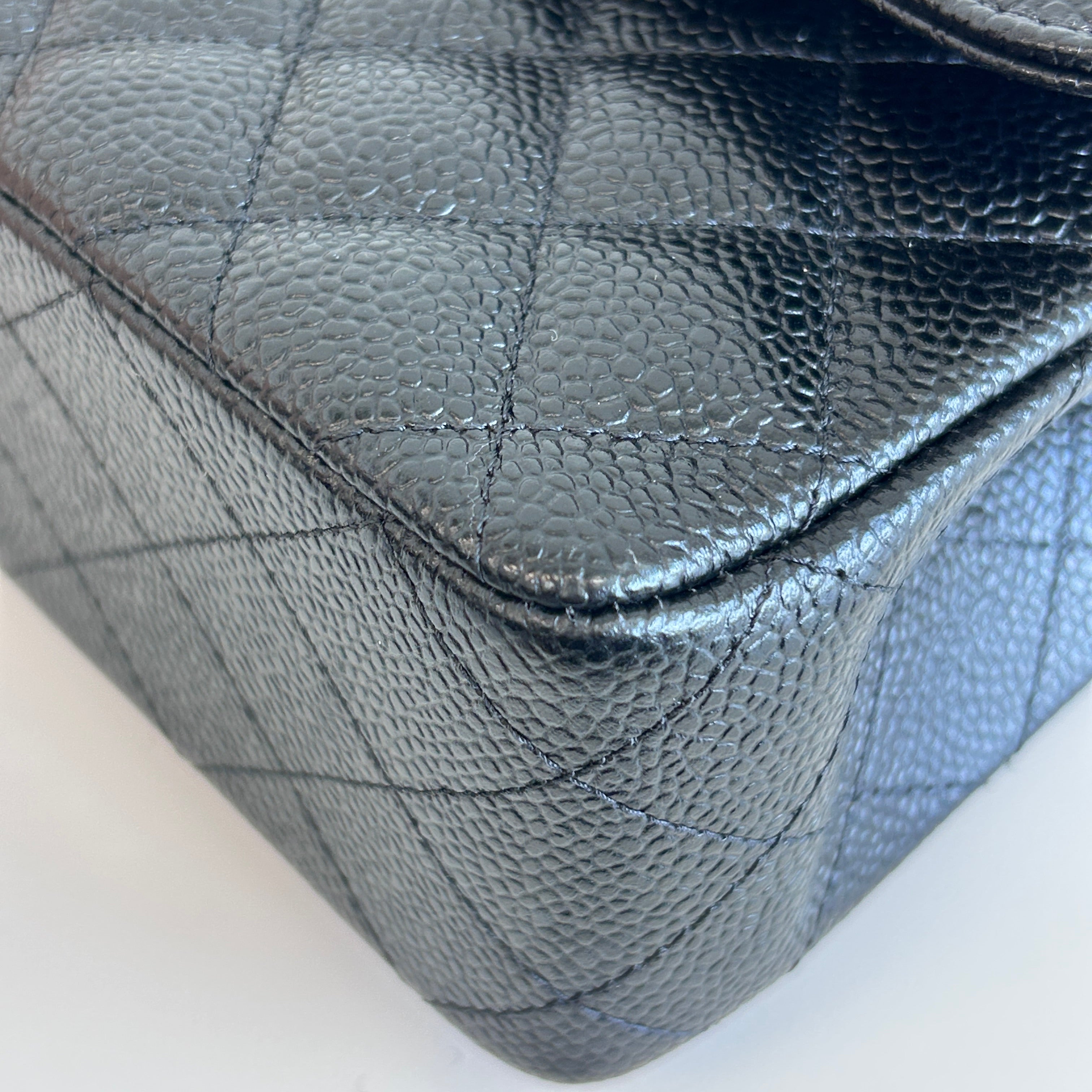 Black Caviar Classic Medium Double Flap Bag w/GHW