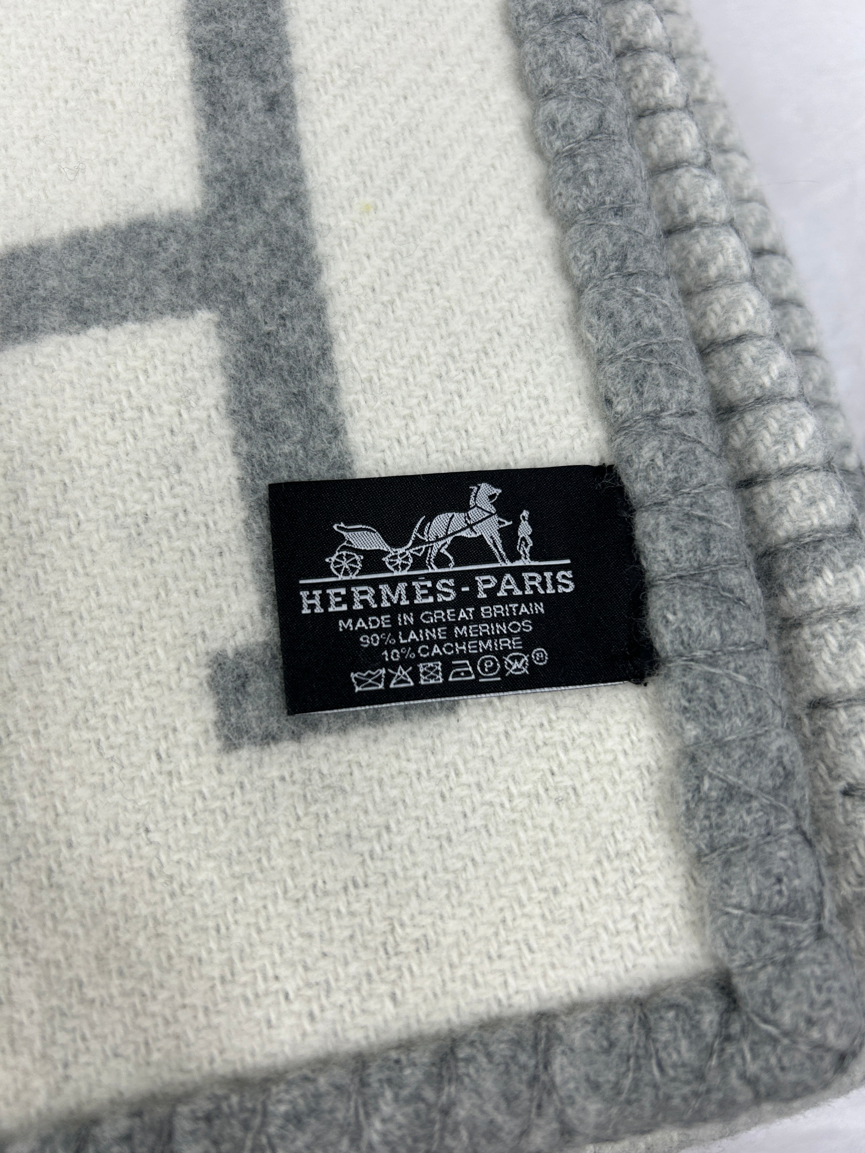 Gris Clair /Ecru Avalon Cashmere/ Merino Wool Blanket