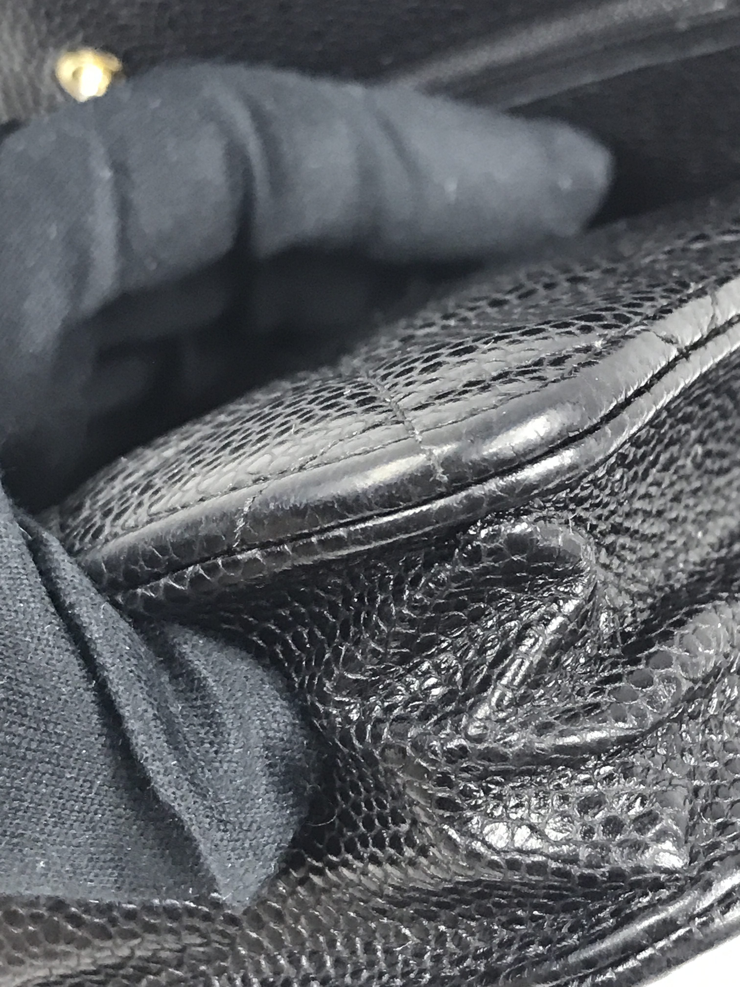 Black Caviar Quilted Wallet On Chain W/GHW