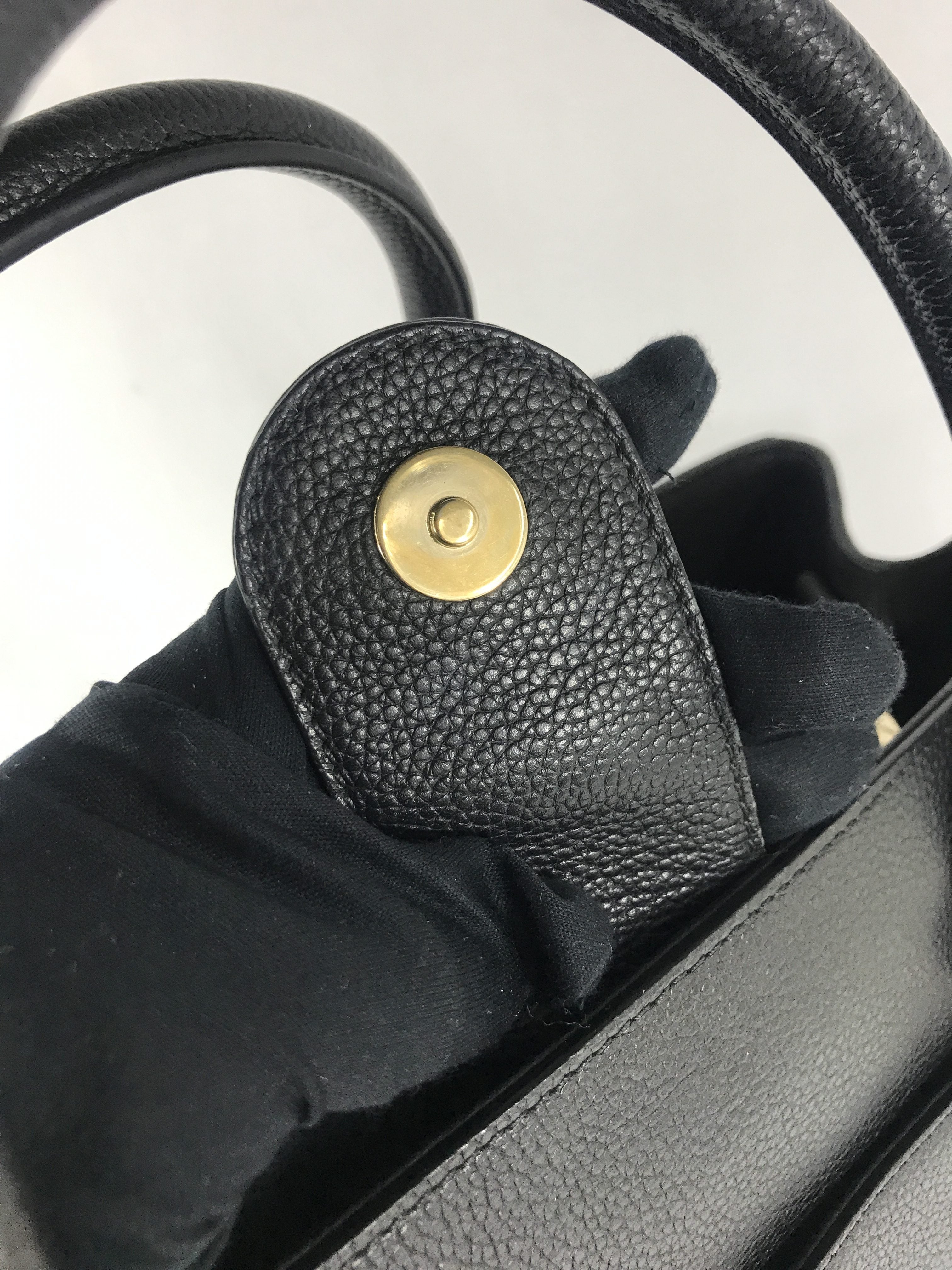 Black Caviar Large Neo Executive Tote w/ GHW