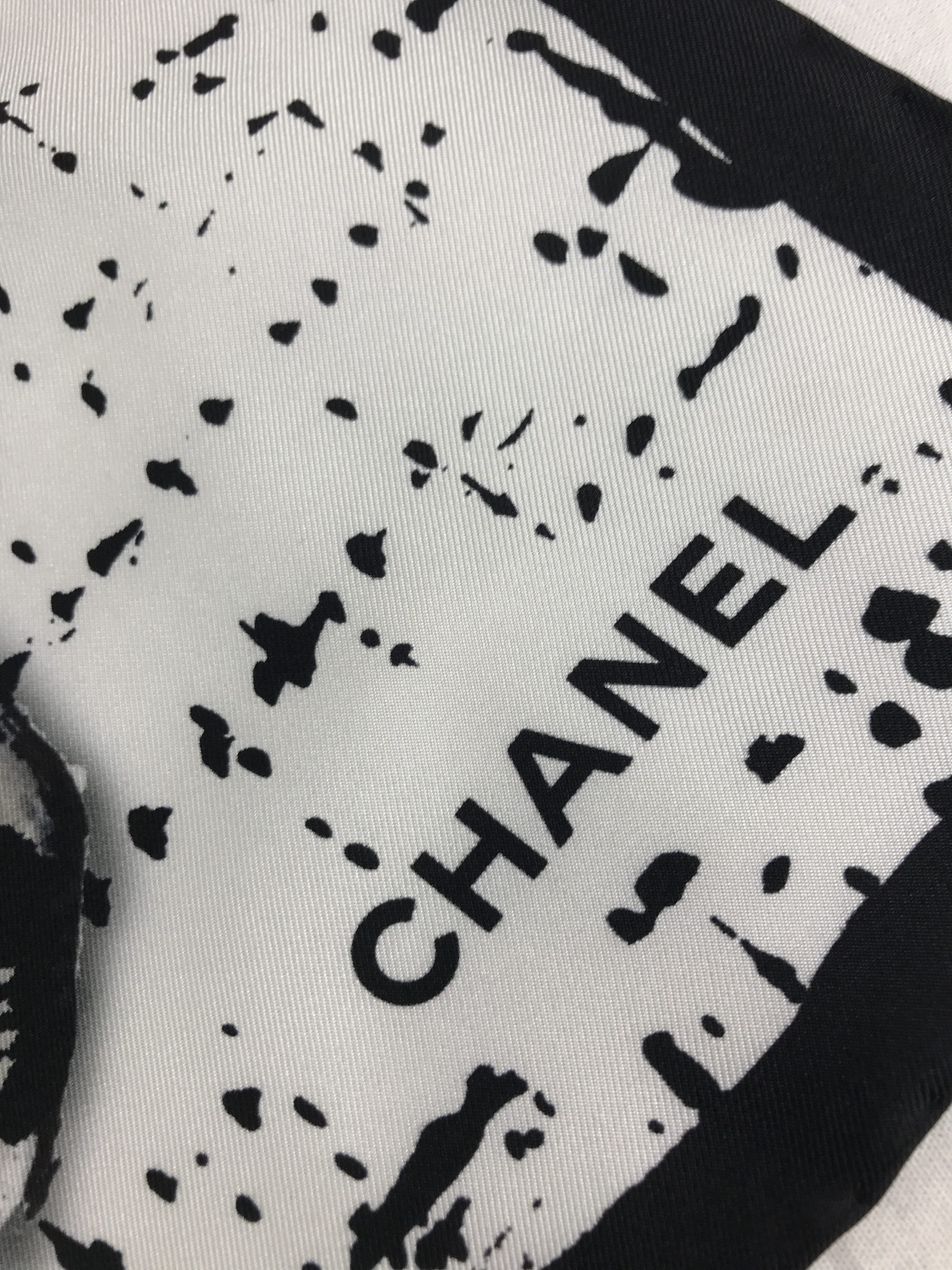 Chanel Black/White Silk Scarf