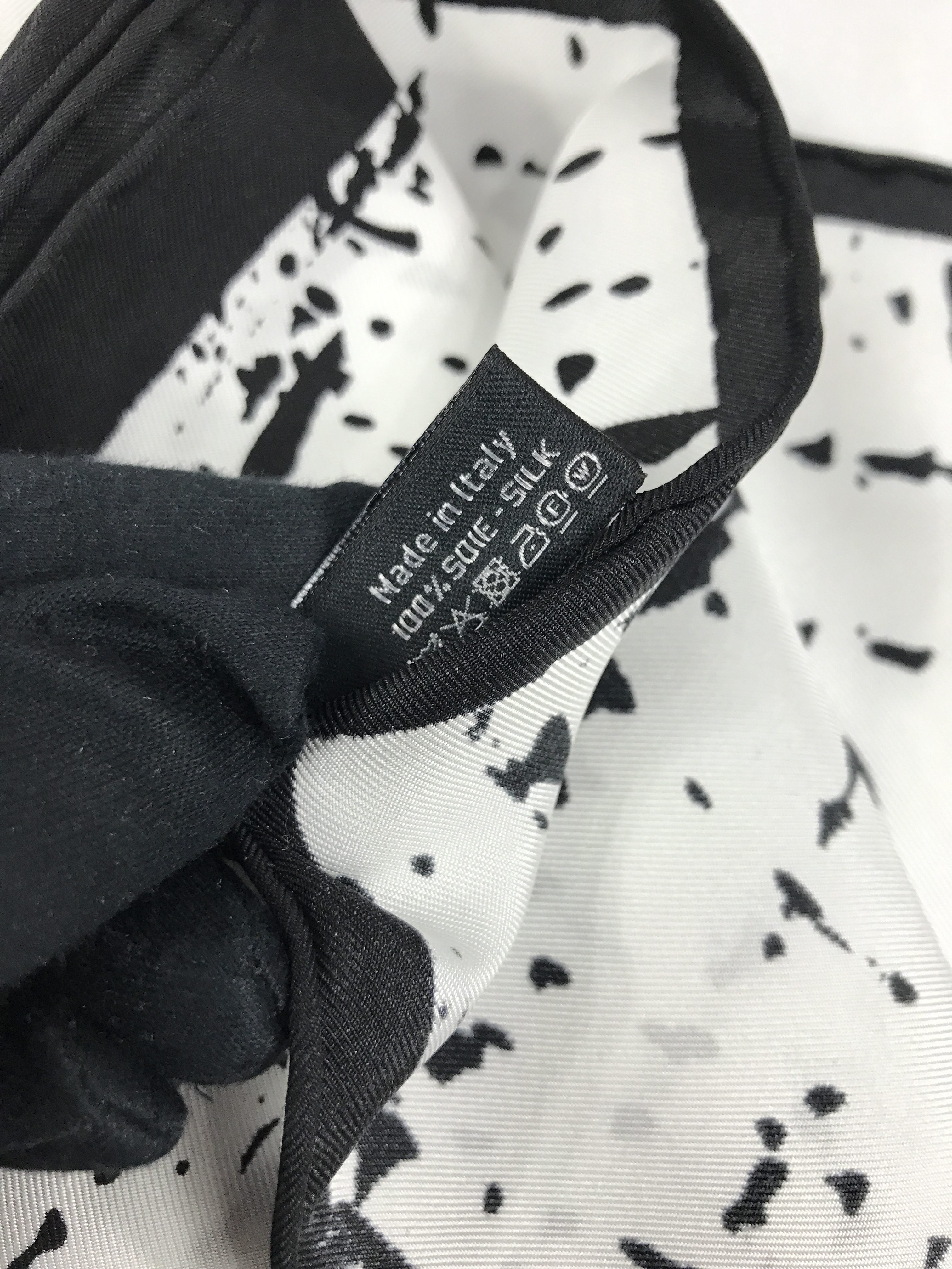 Chanel Black/White Silk Scarf