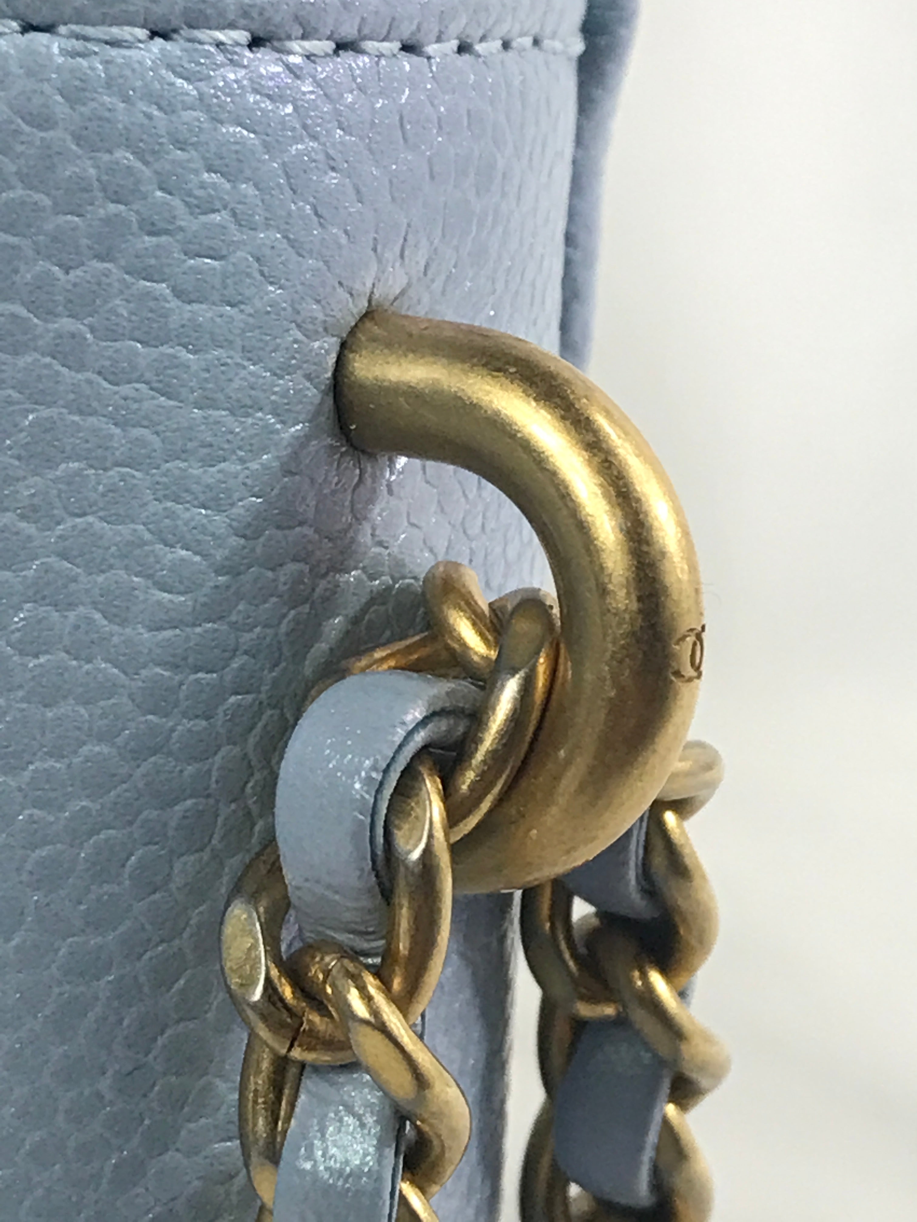 Quilted Caviar Ice Blue 21K Iridescent Mini Square W/AGHW