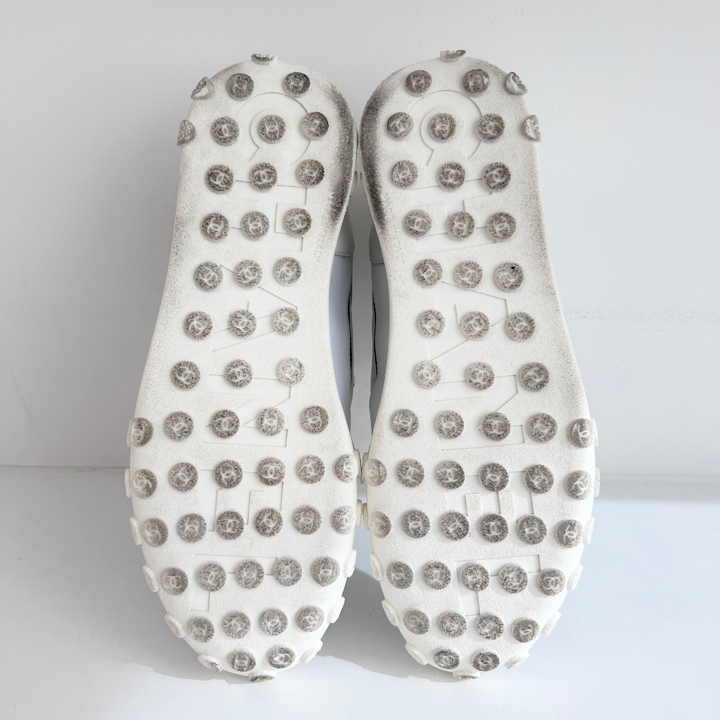 Interlocking CC Logo Leather Athletic Sneakers