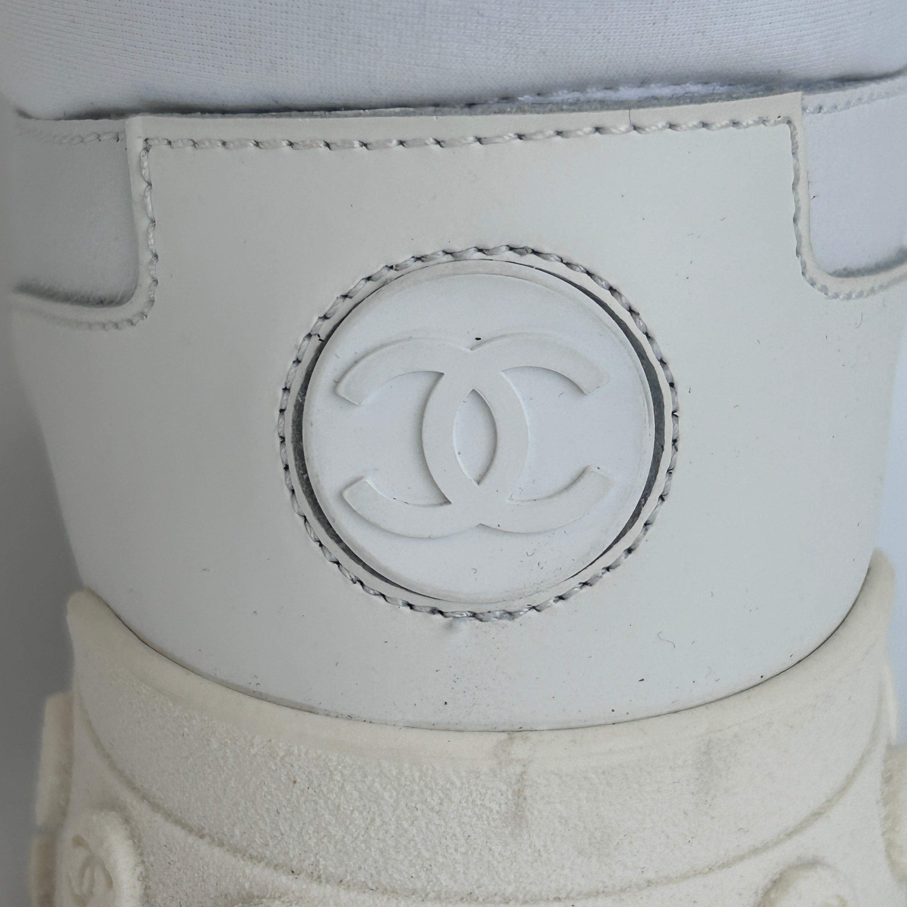 Interlocking CC Logo Leather Athletic Sneakers