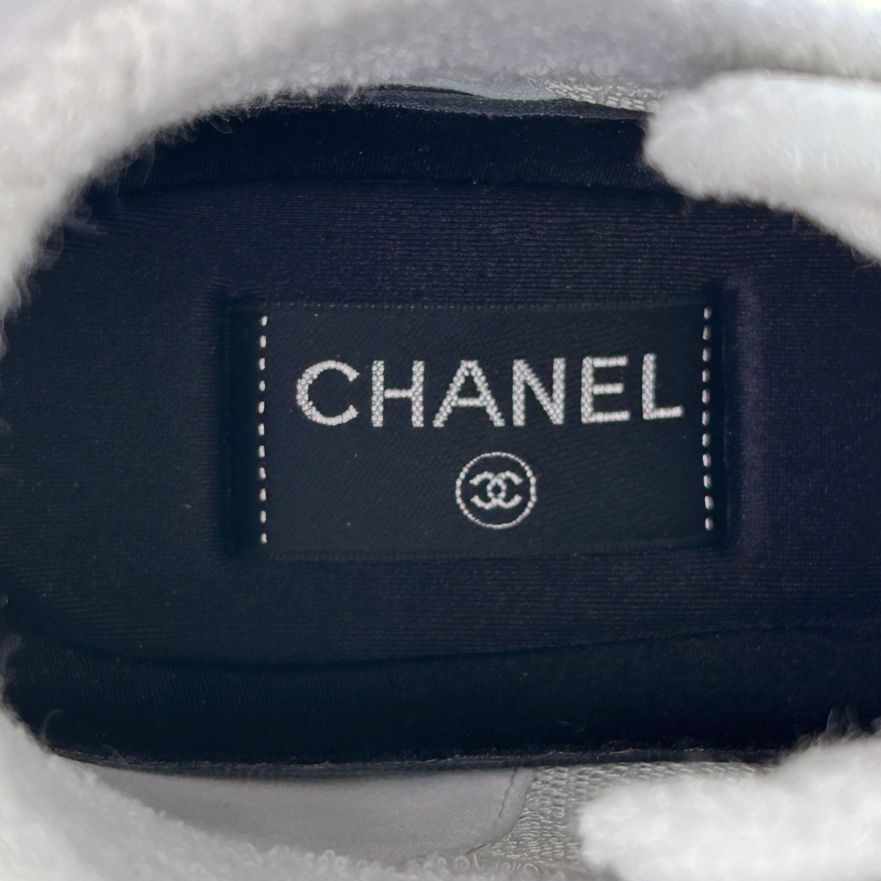 Interlocking CC Logo Leather Athletic Sneakers
