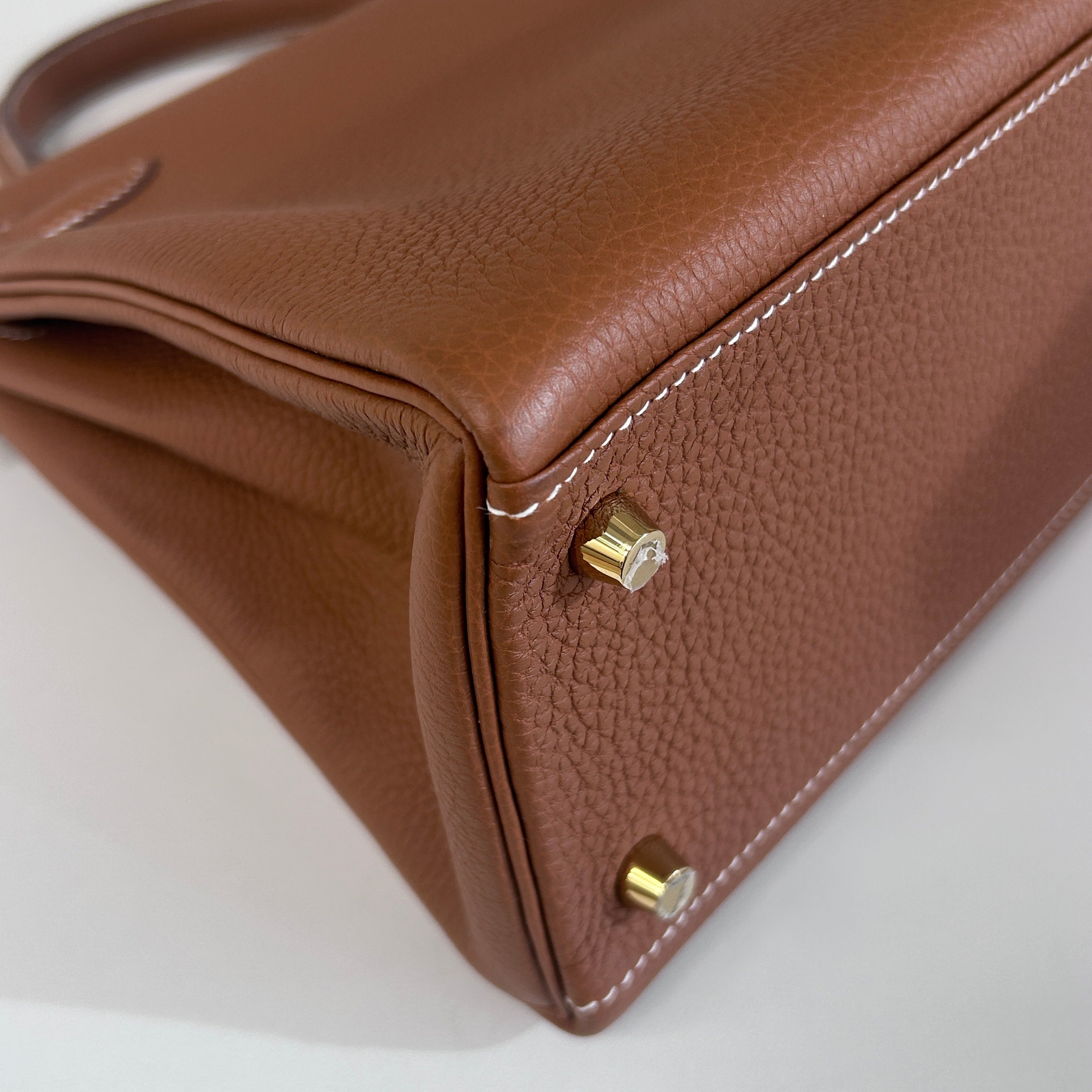 Kelly 28 Retourne Gold Togo Leather w/GHW