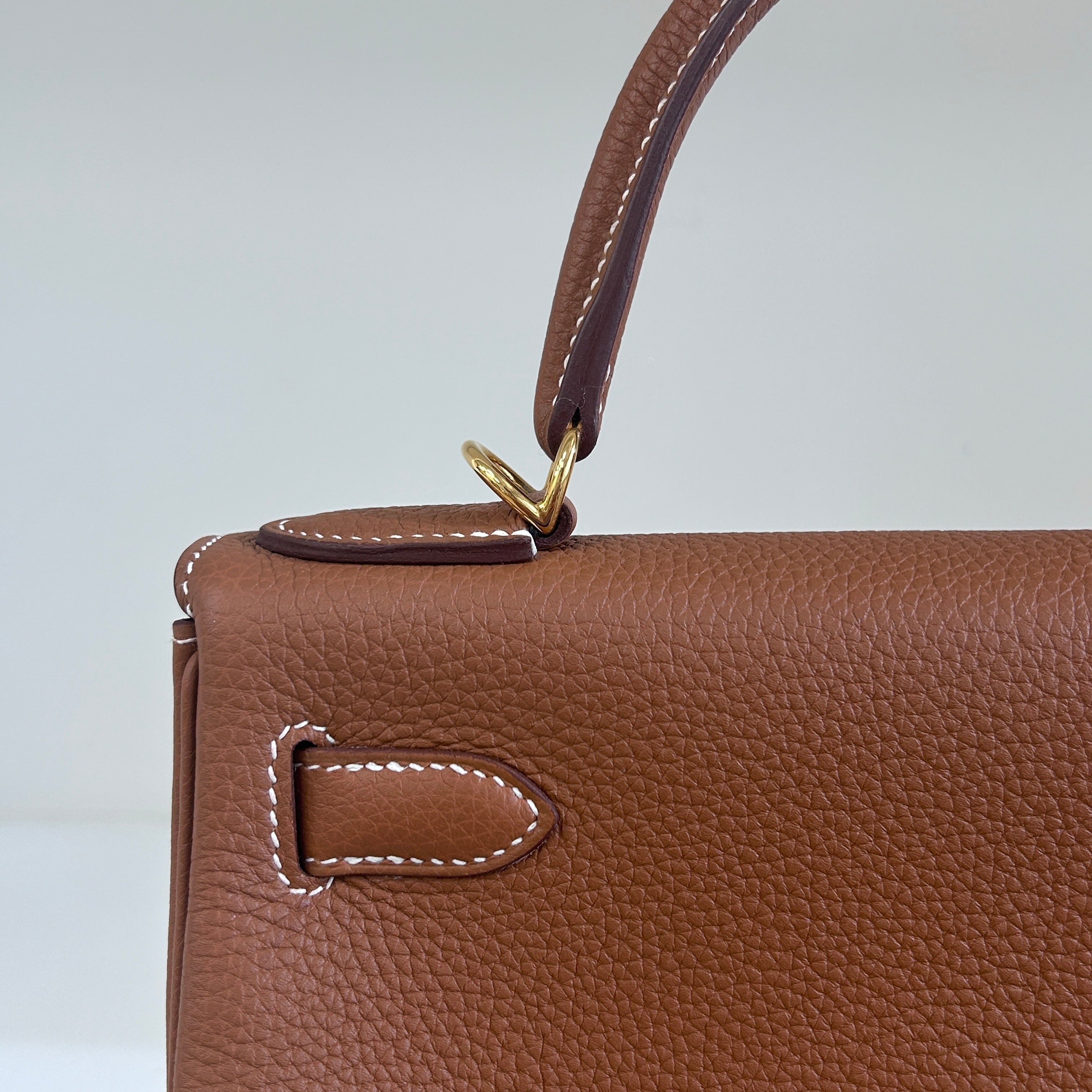 Kelly 28 Retourne Gold Togo Leather w/GHW