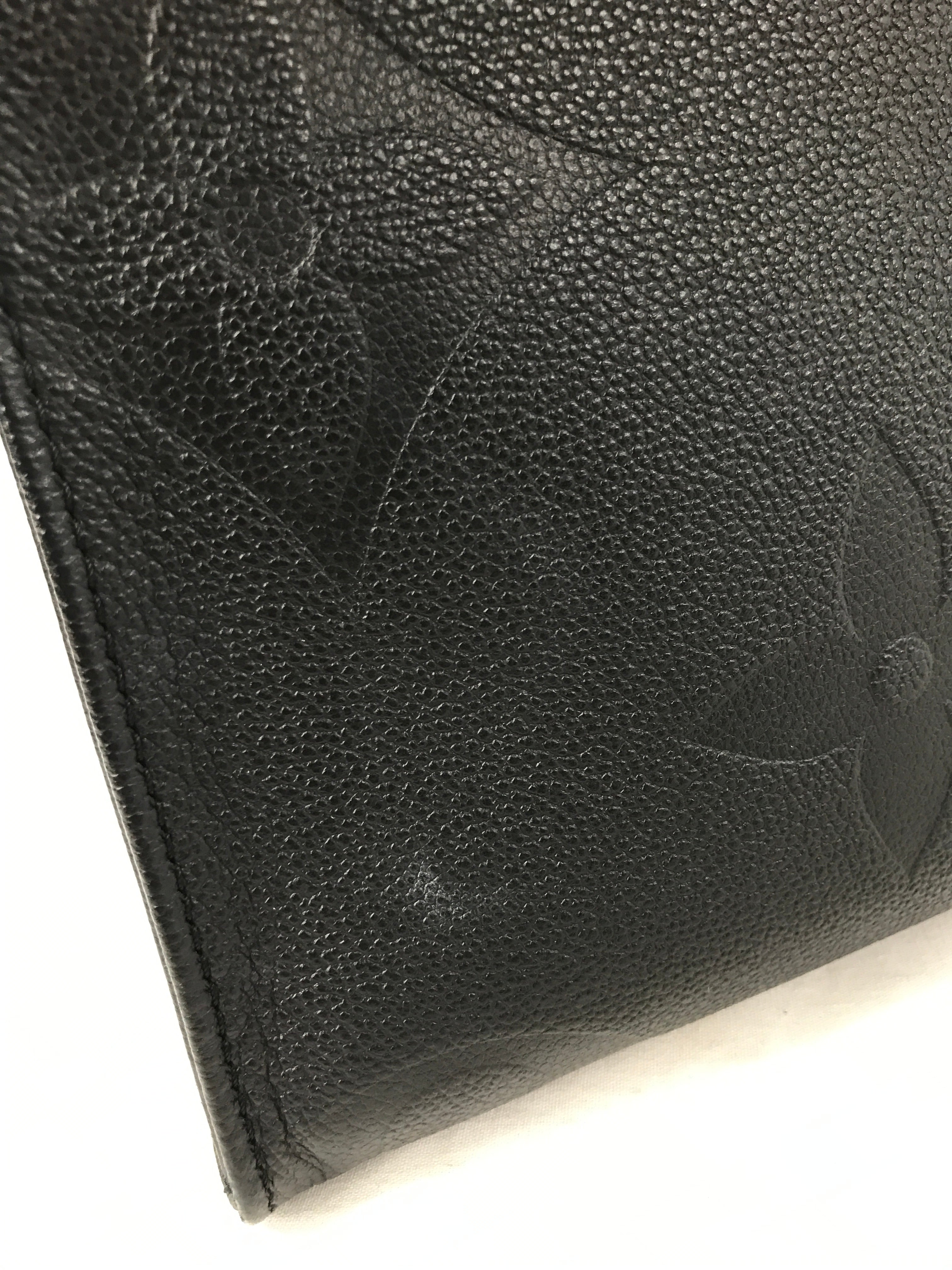 Black Empriente (Vachetta OnTheGo MM Tote w/GHW