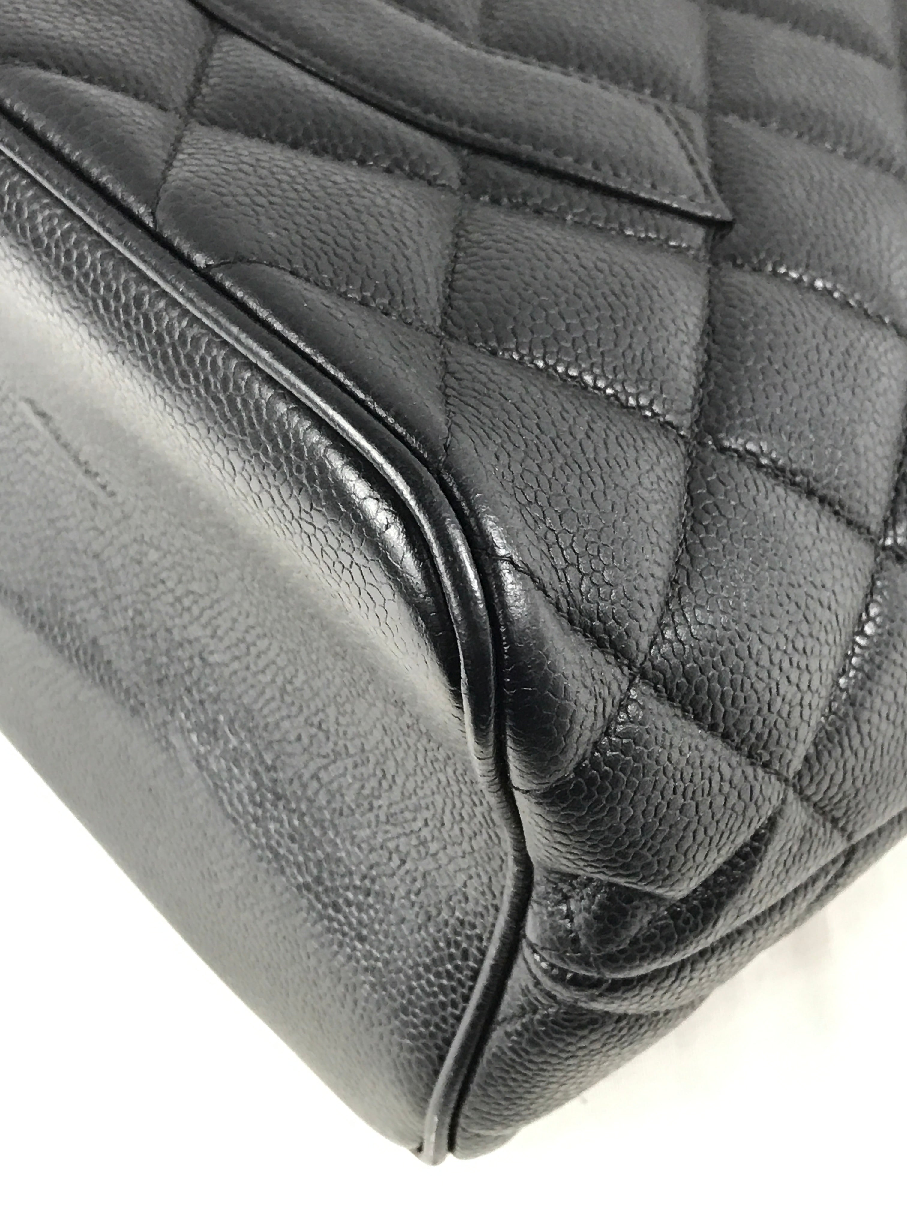 Black Caviar Quilted Timeless CC Medallion Tote w/RHW-PENDING
