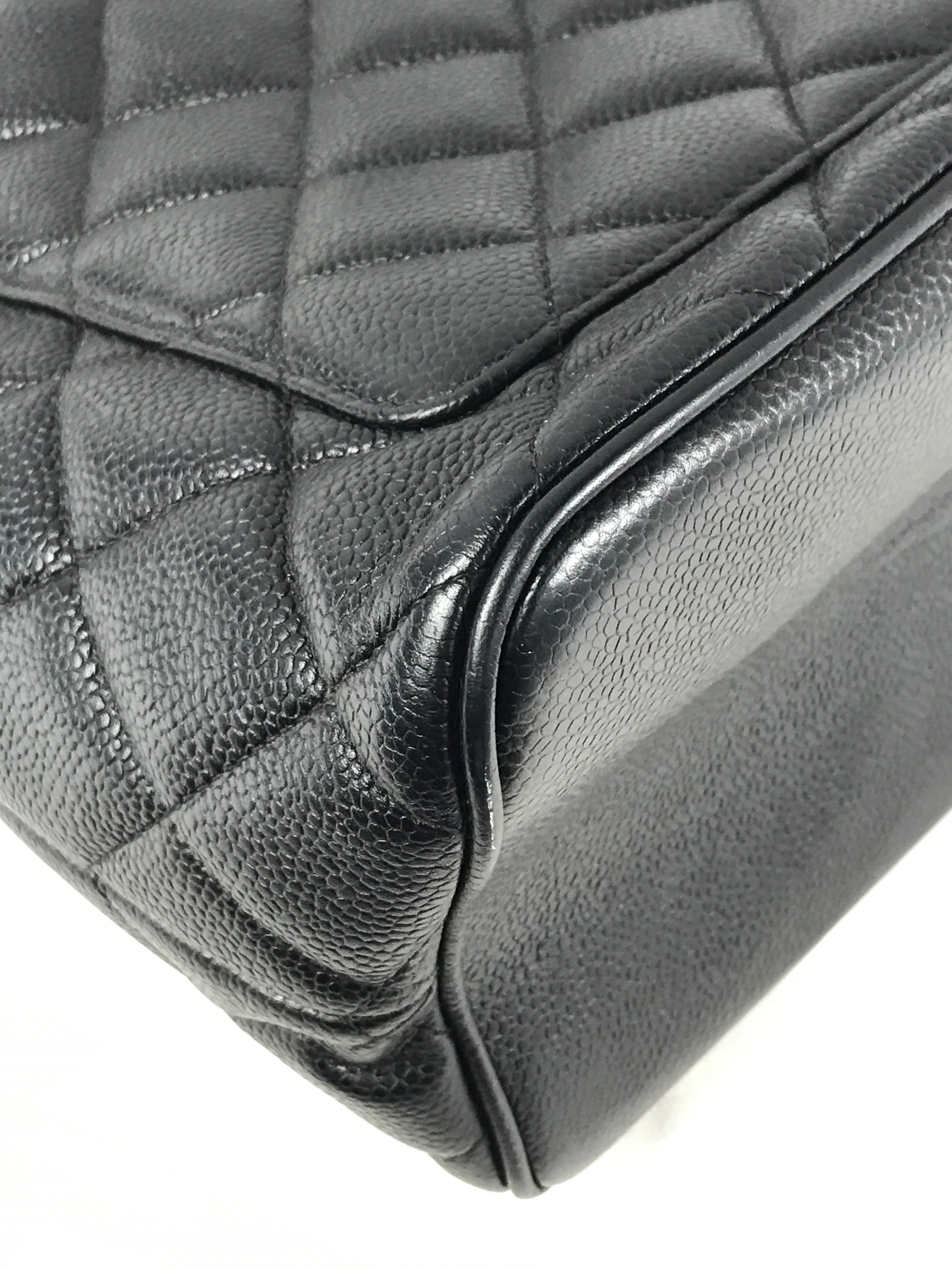 Black Caviar Quilted Timeless CC Medallion Tote w/RHW-PENDING