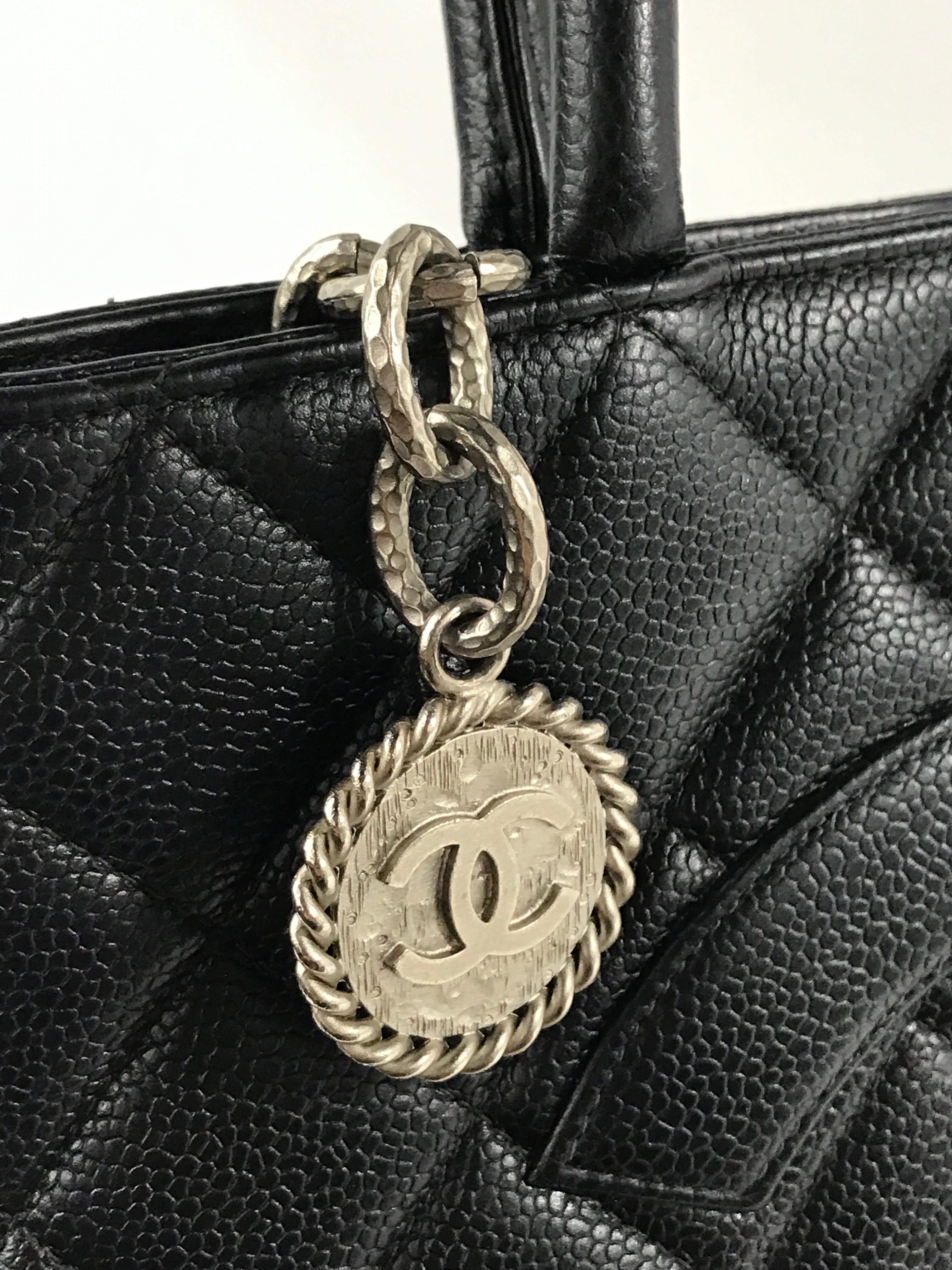 Black Caviar Quilted Timeless CC Medallion Tote w/RHW-PENDING