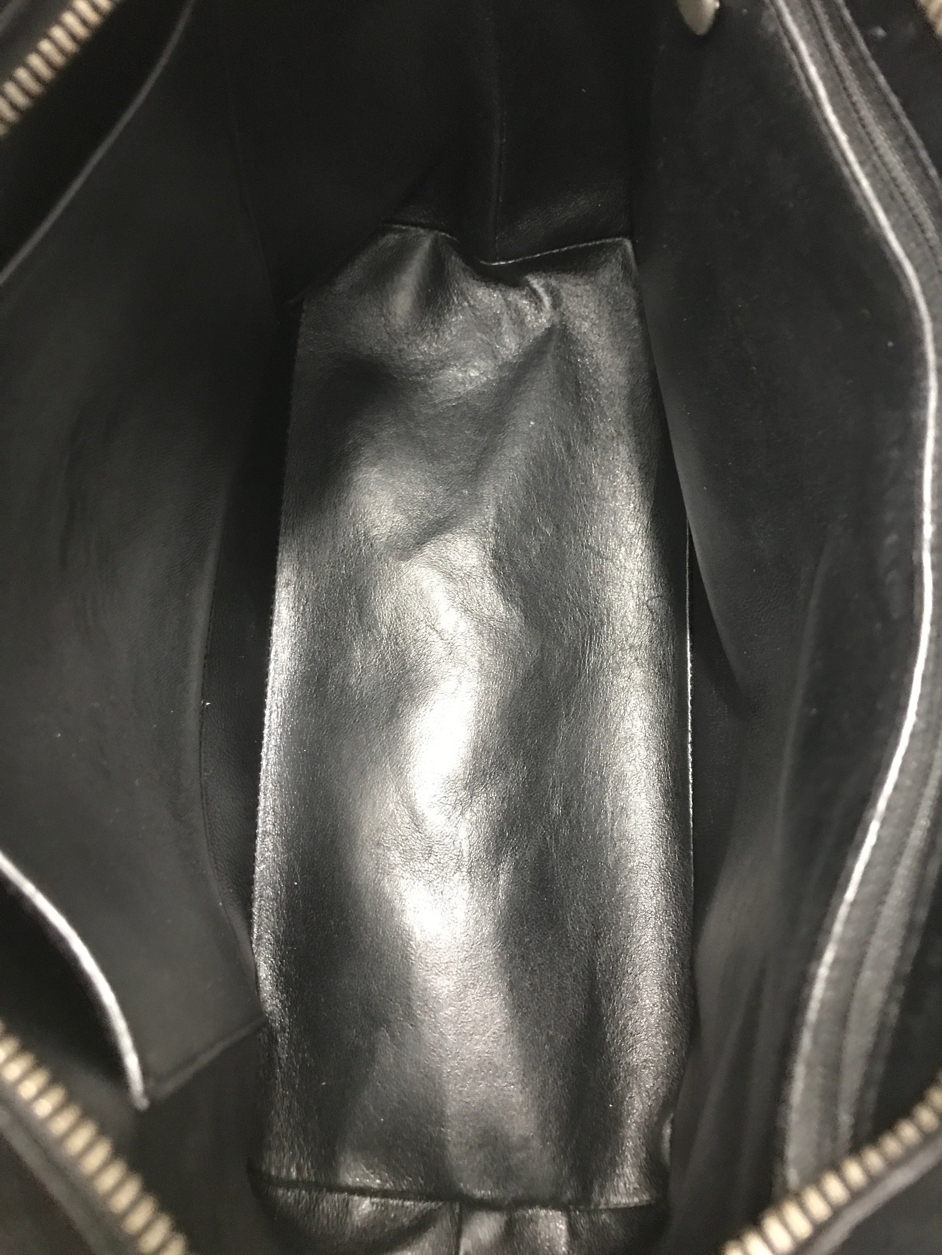 Black Caviar Quilted Timeless CC Medallion Tote w/RHW-PENDING