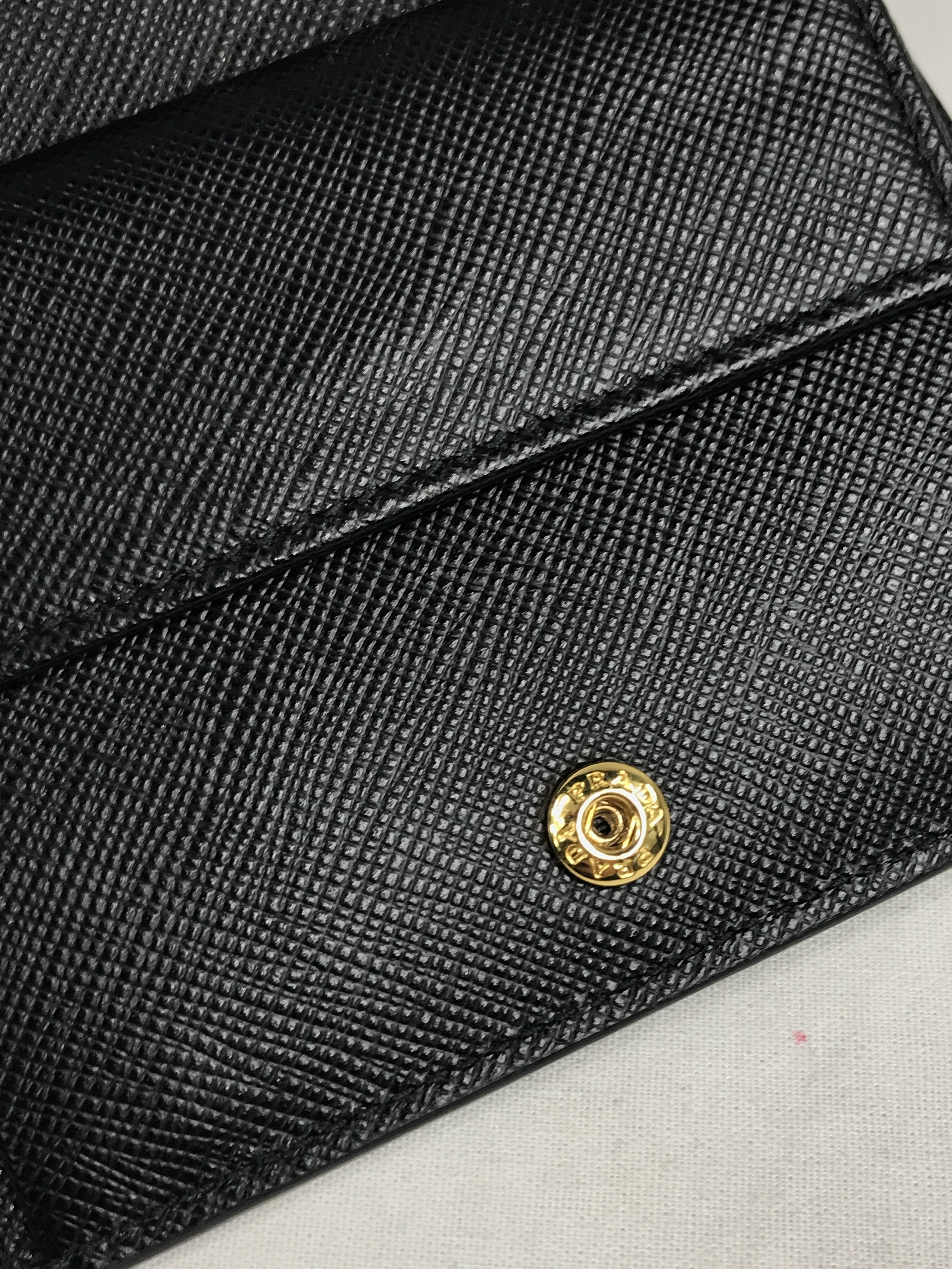 Black Saffiano Shine Bi-Fold Wallet w/BHW