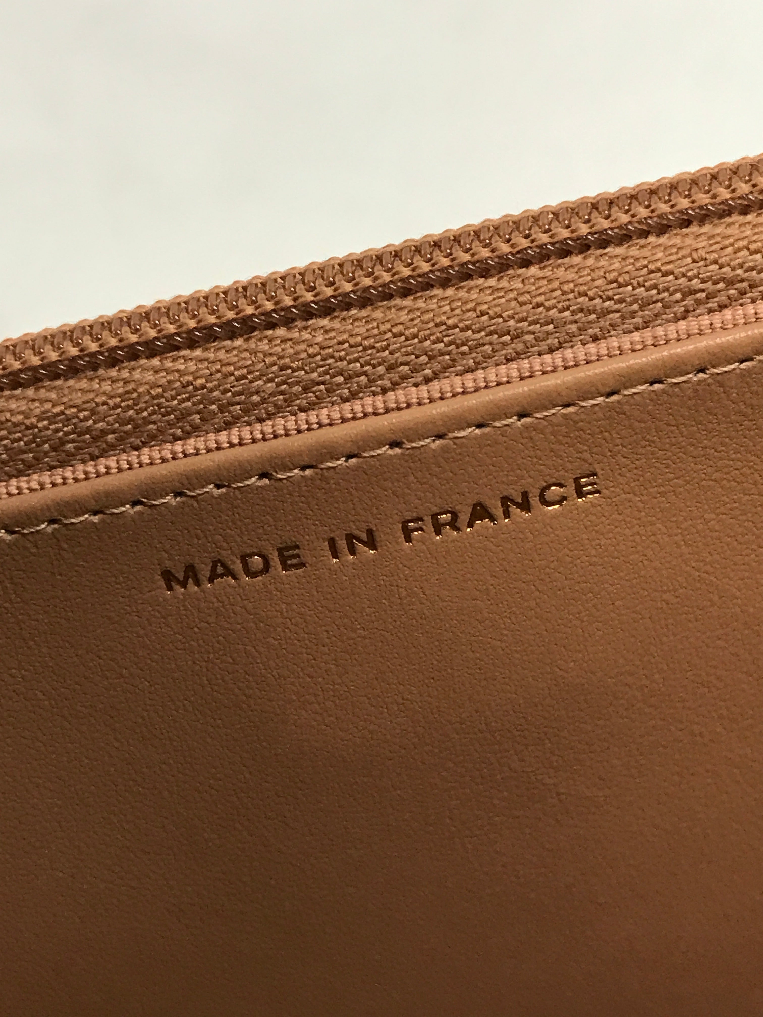 Caviar Beige Fonce Wallet On Chain w/LGHW