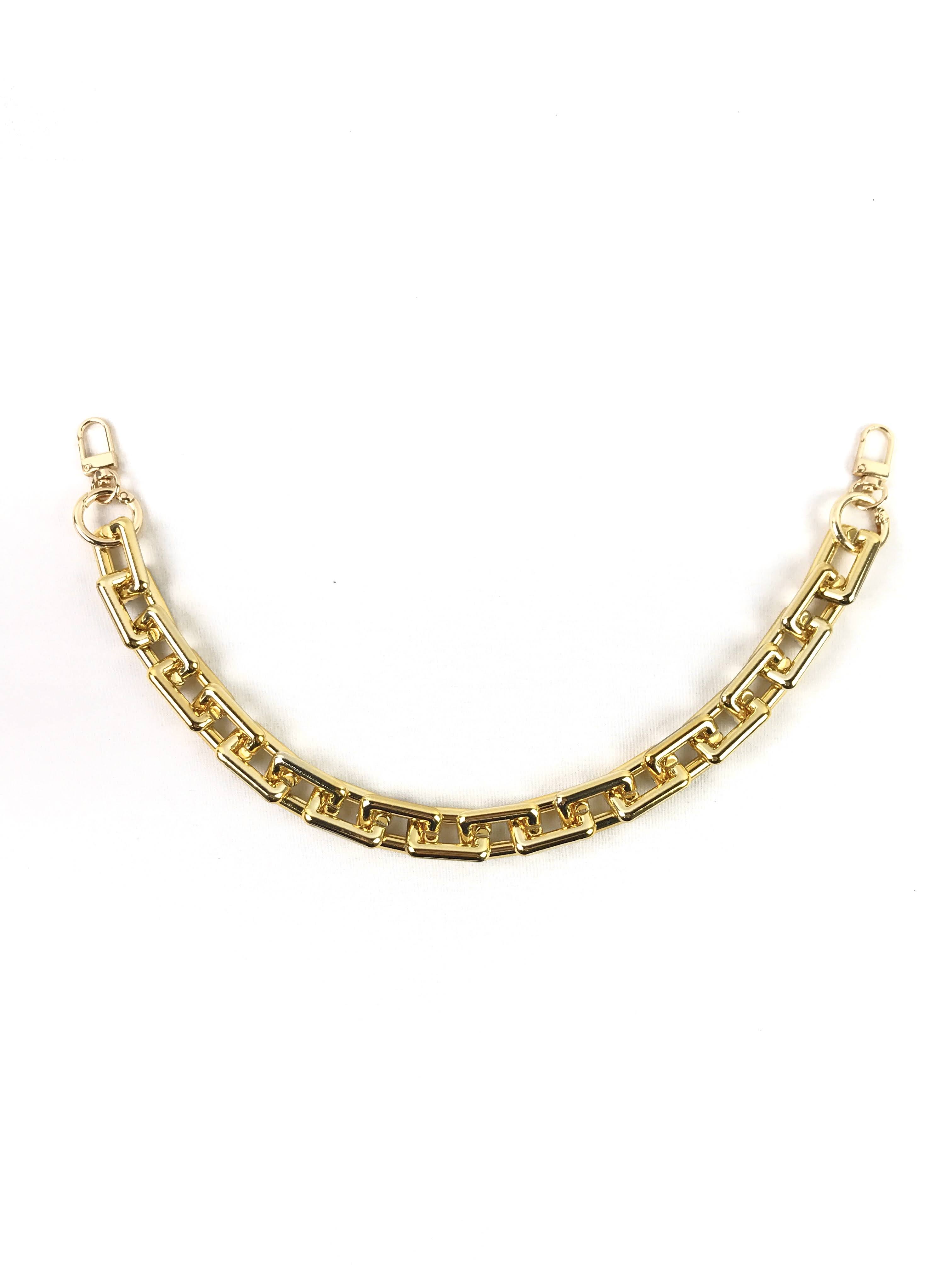 Short Rectangle Gold Chain Strap