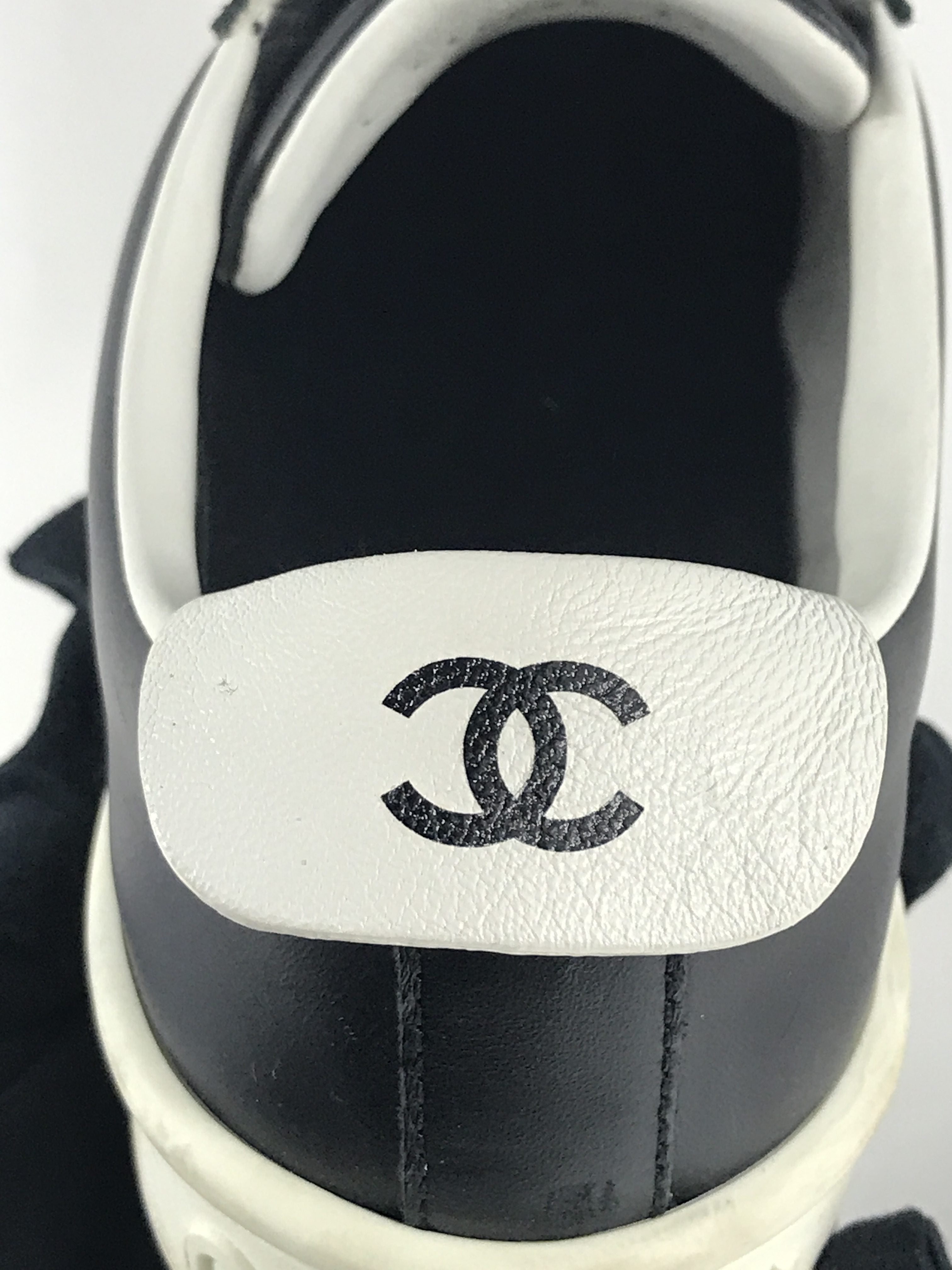 Black Leather Logo Lace Sneakers