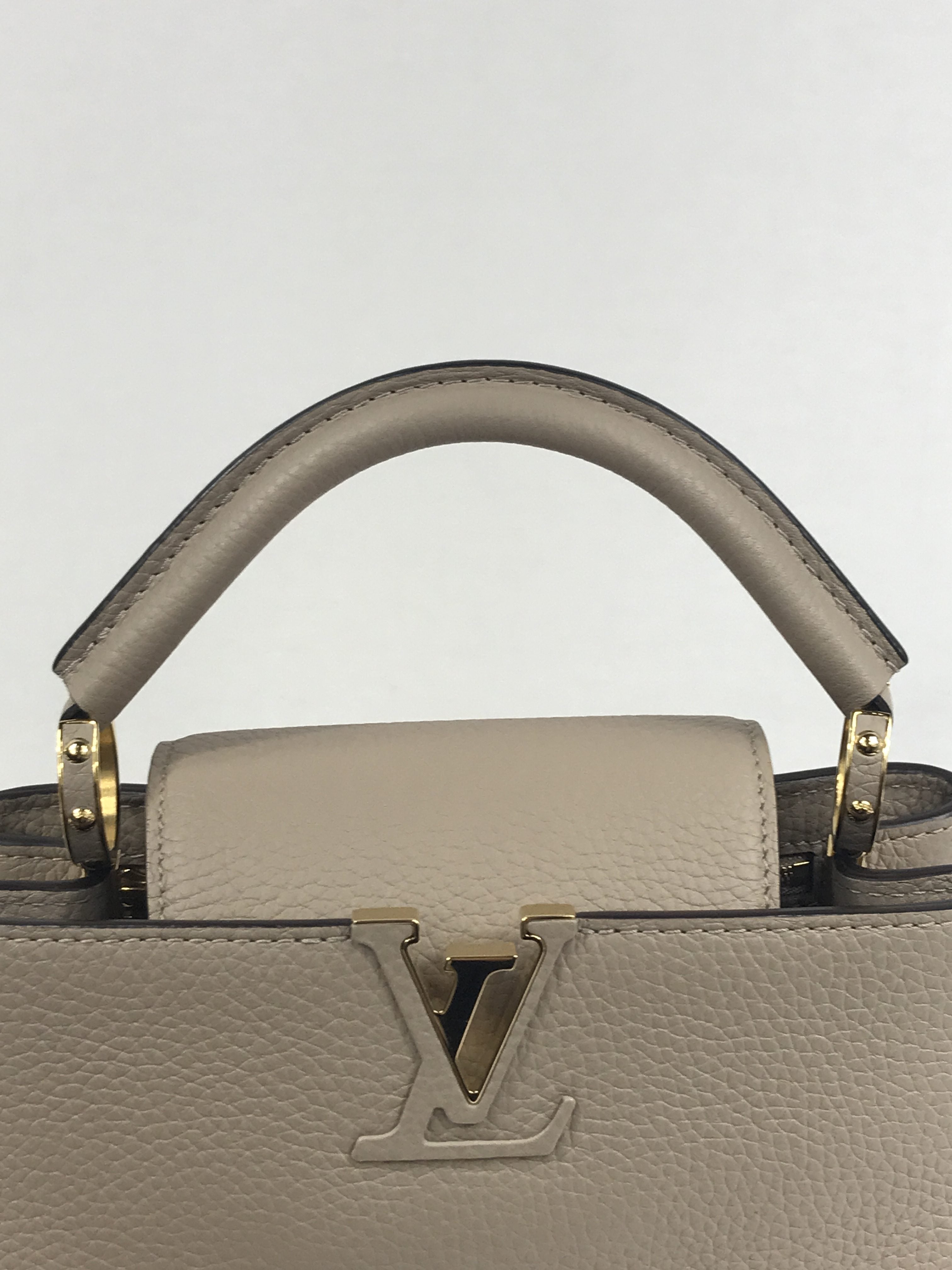 Light Beige Taurillon Capucines BB w/GHW