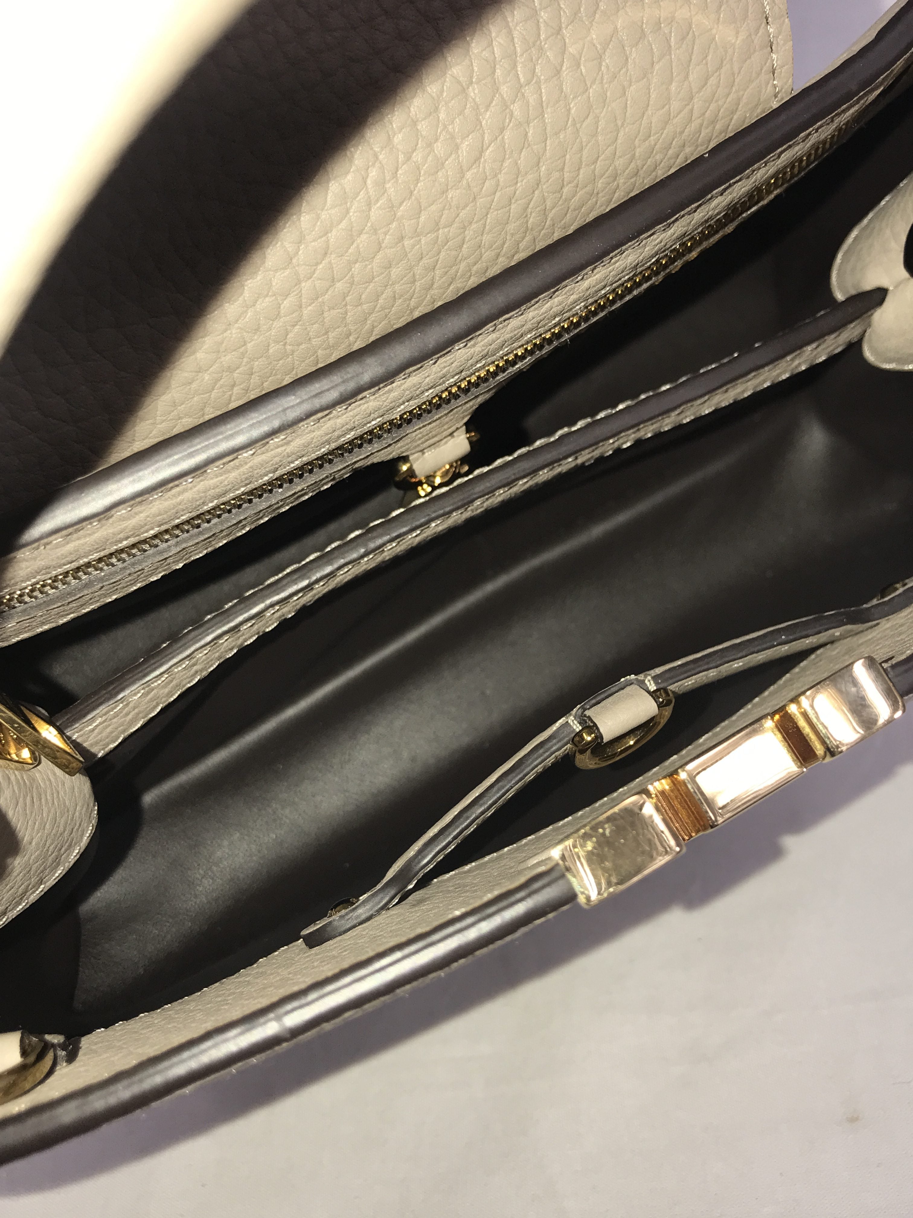 Light Beige Taurillon Capucines BB w/GHW