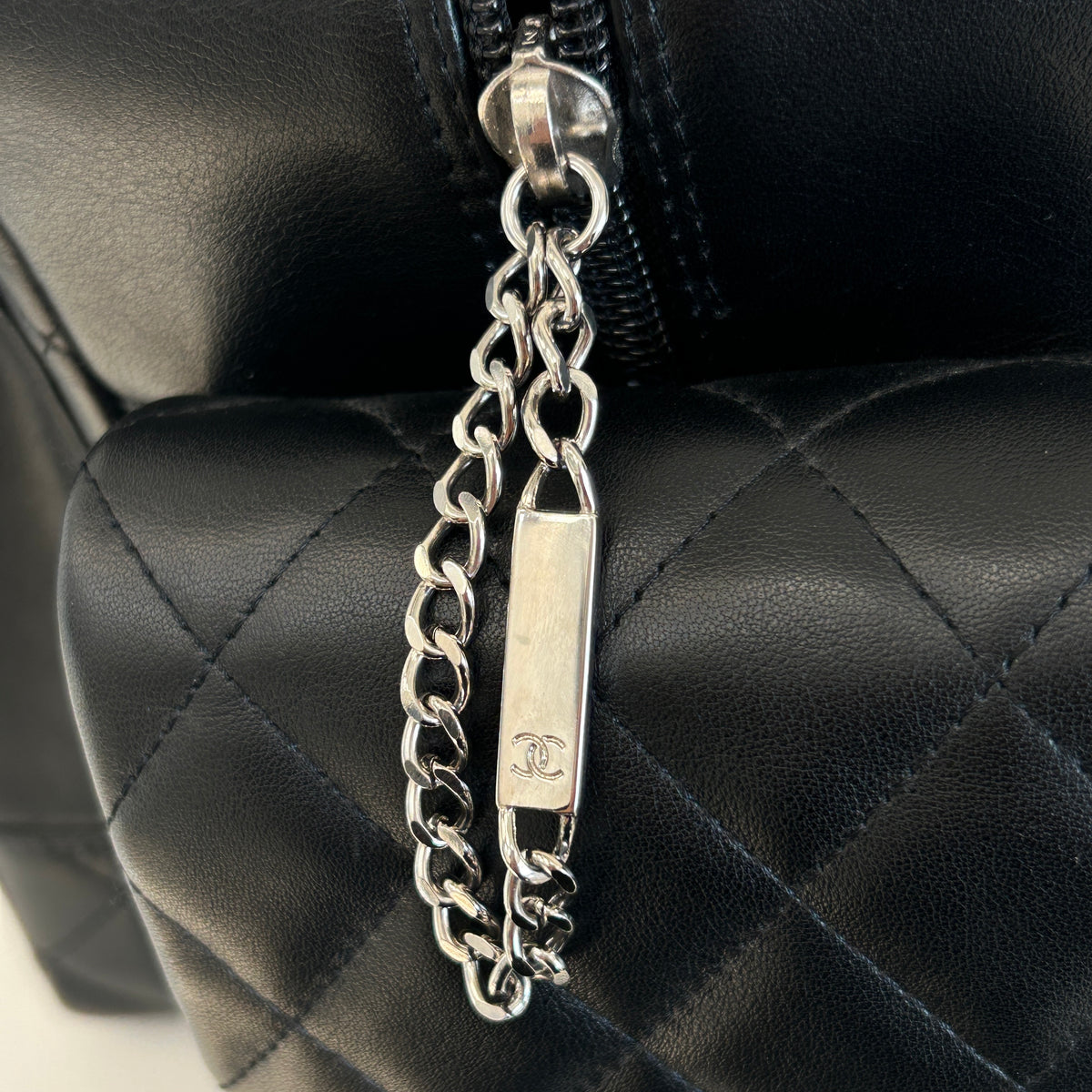 Black Quilted Leather Ligne Cambon Reporter Bag w/SHW