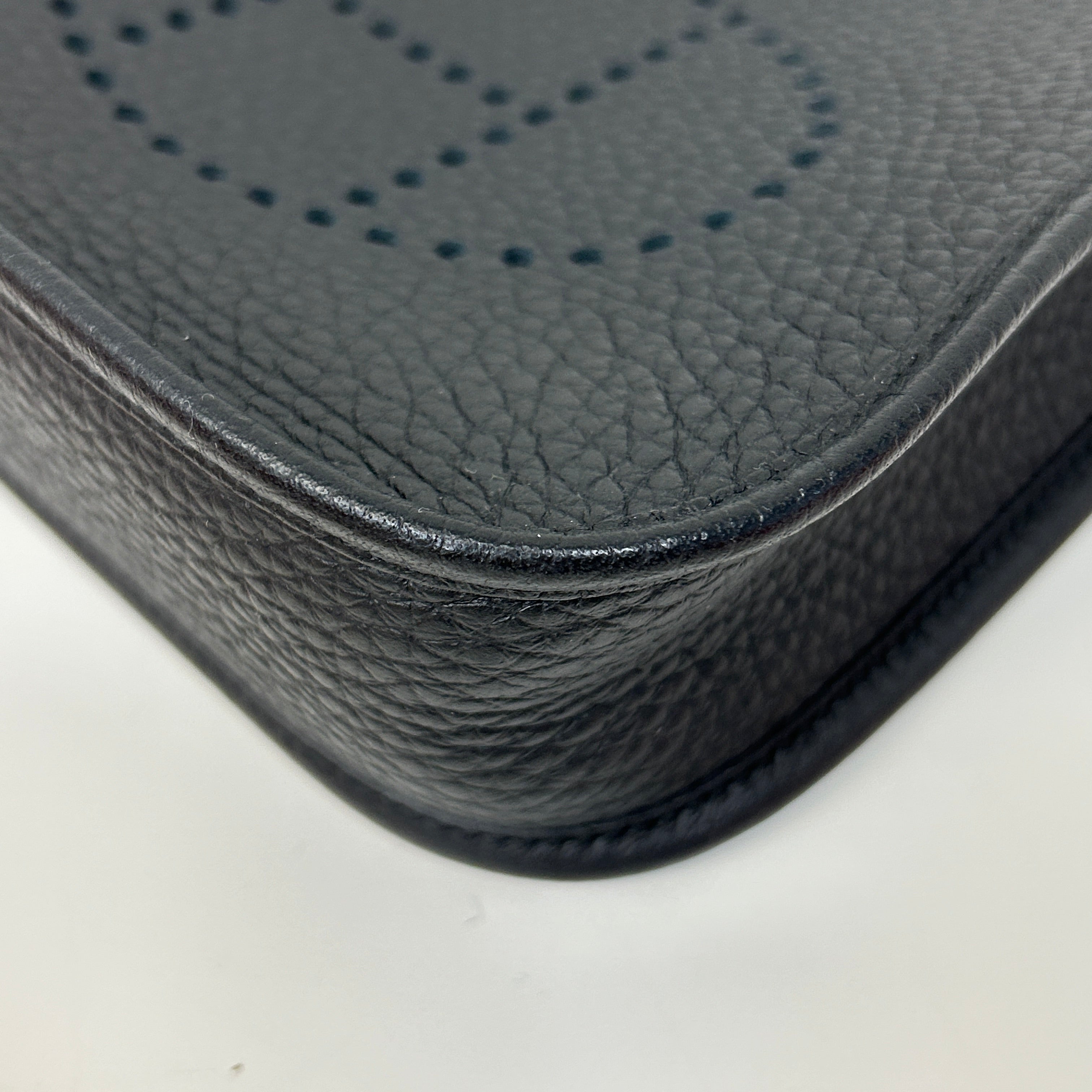 Noir Taurilon Clemence Evelyne TPM 16 w/GHW