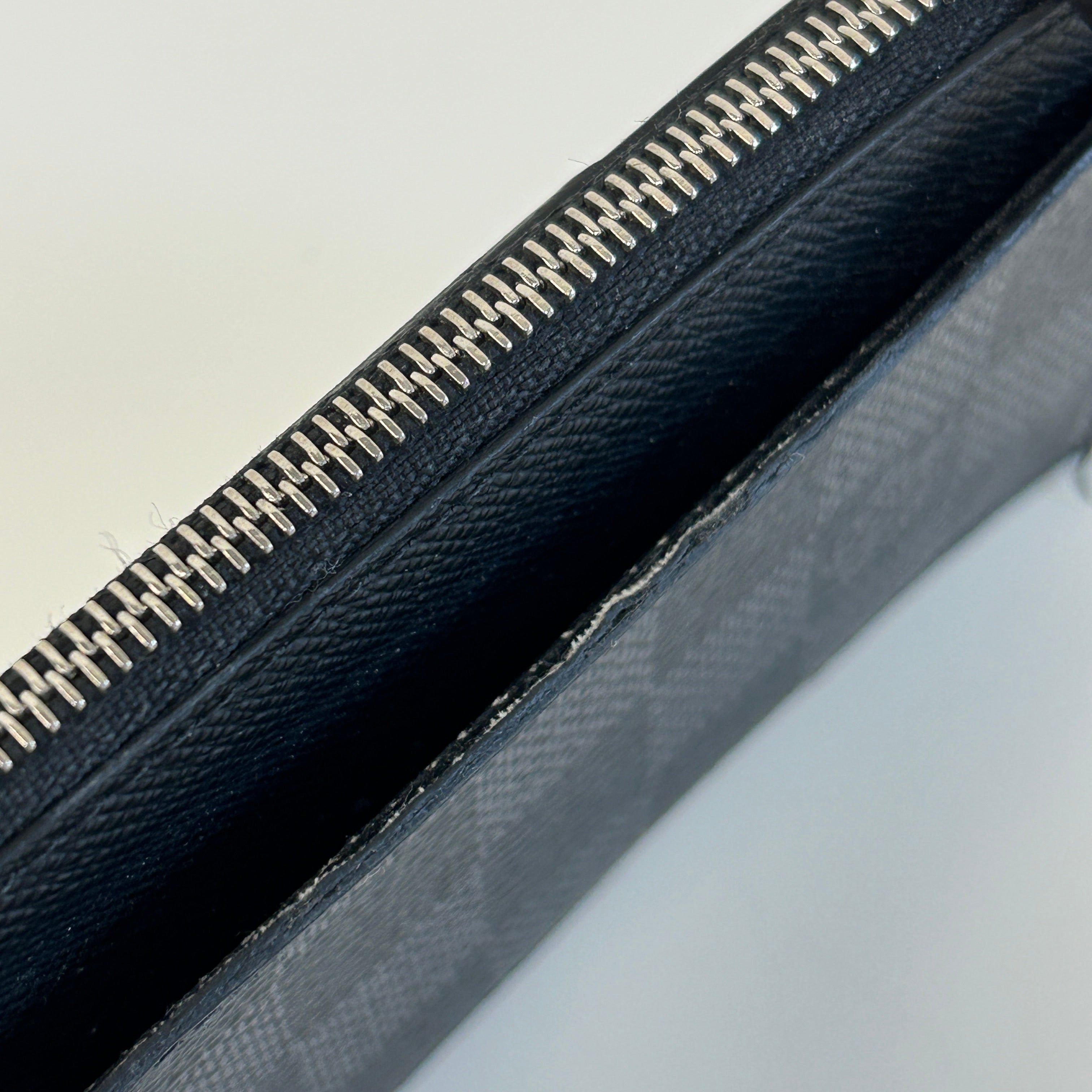 graphite damier coin card holder