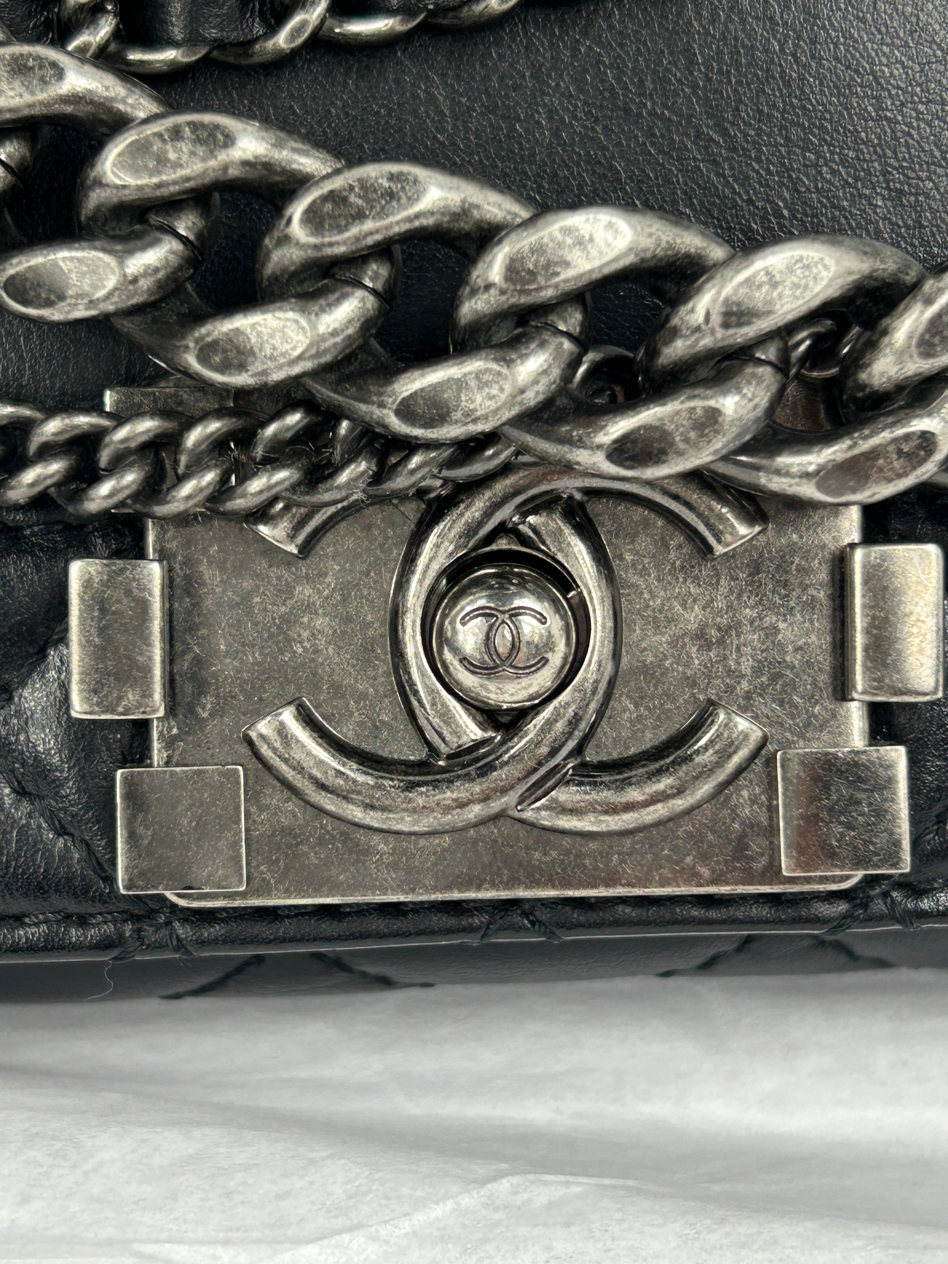 Paris Enchained Medium Calfskin Leather Boy Bag w/RHW