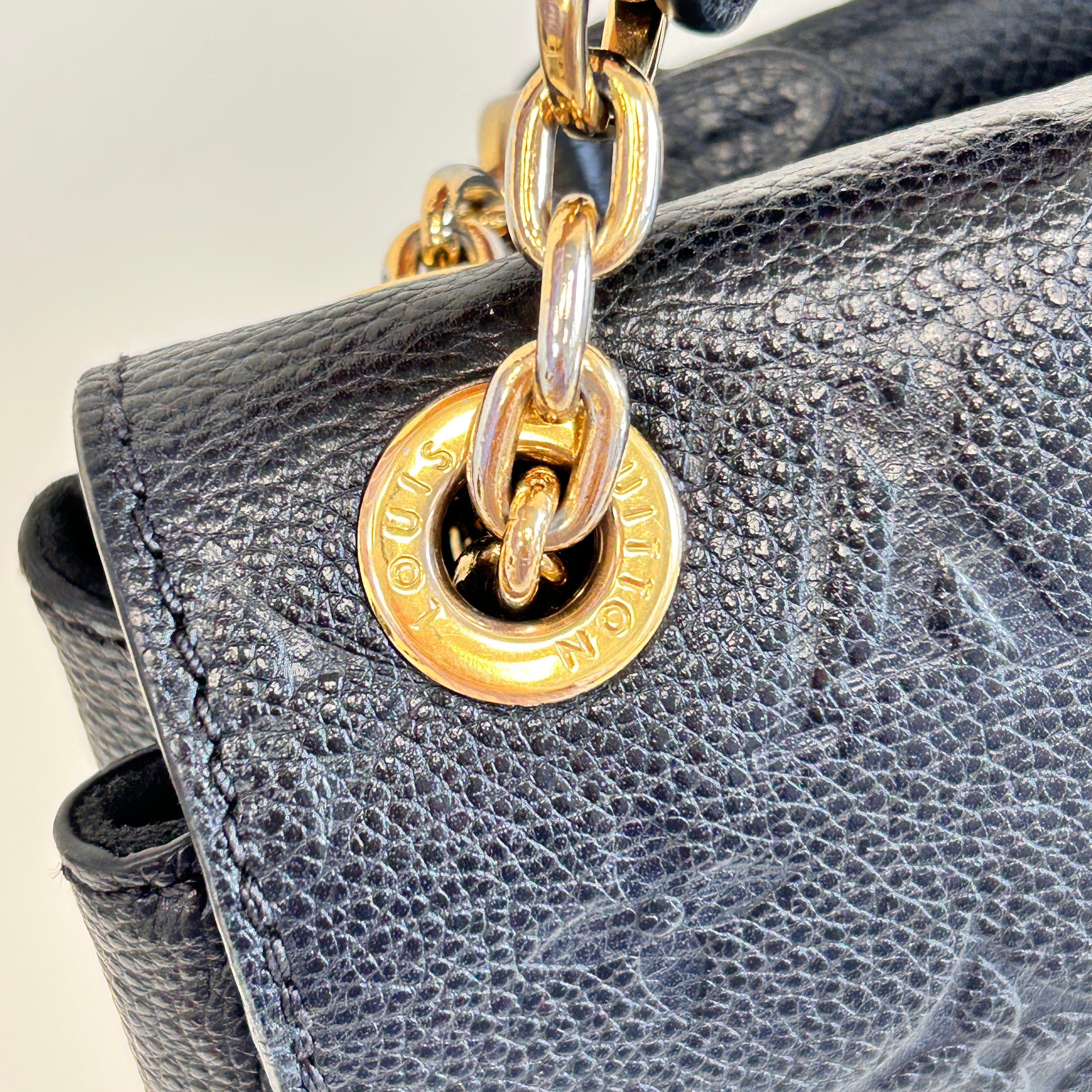 Black Monogram Vavin PM w/GHW