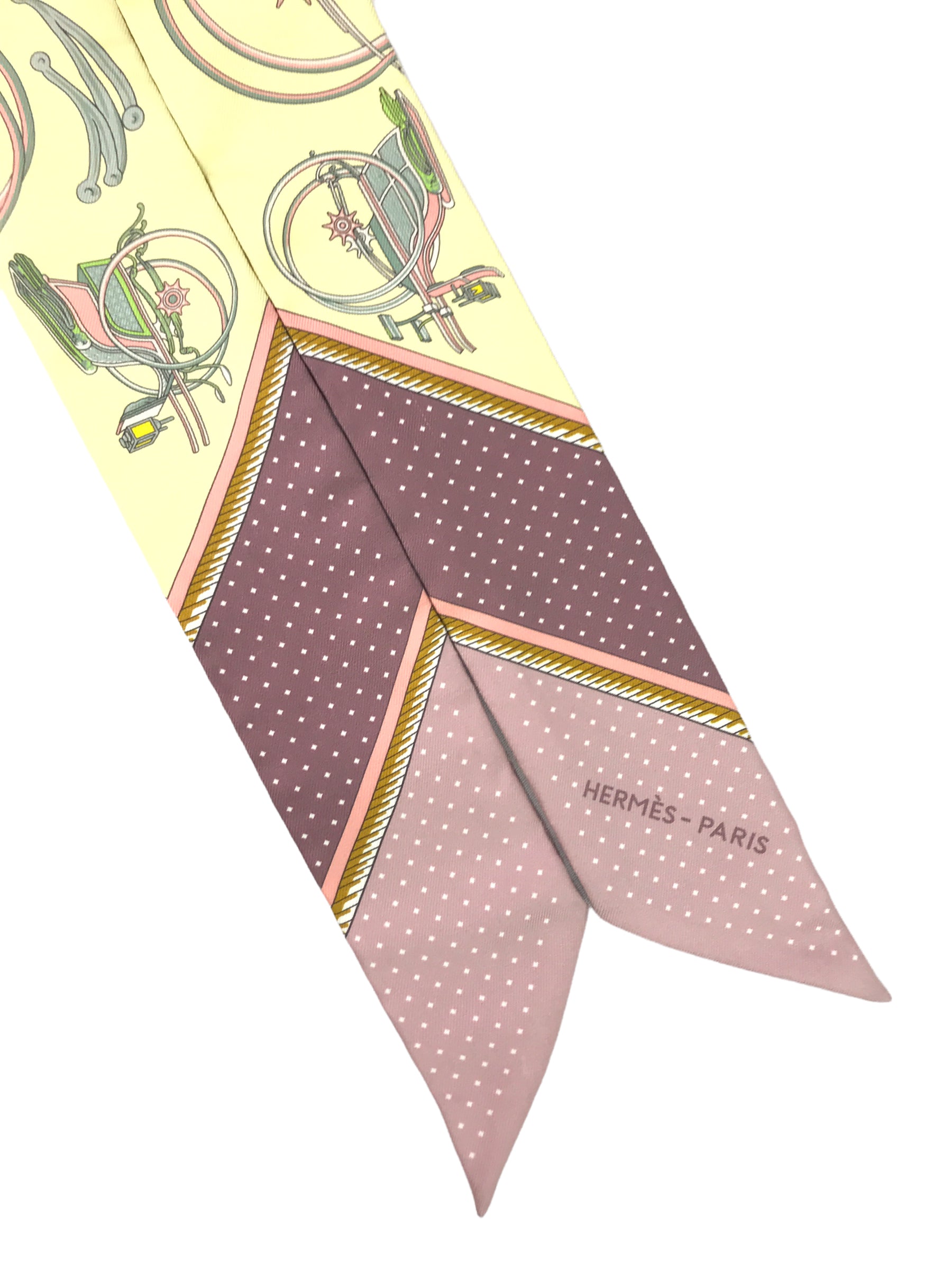 Juane Soufre/Vieux Rose/Vert "Les Voitures A Transformation"Silk Twilly