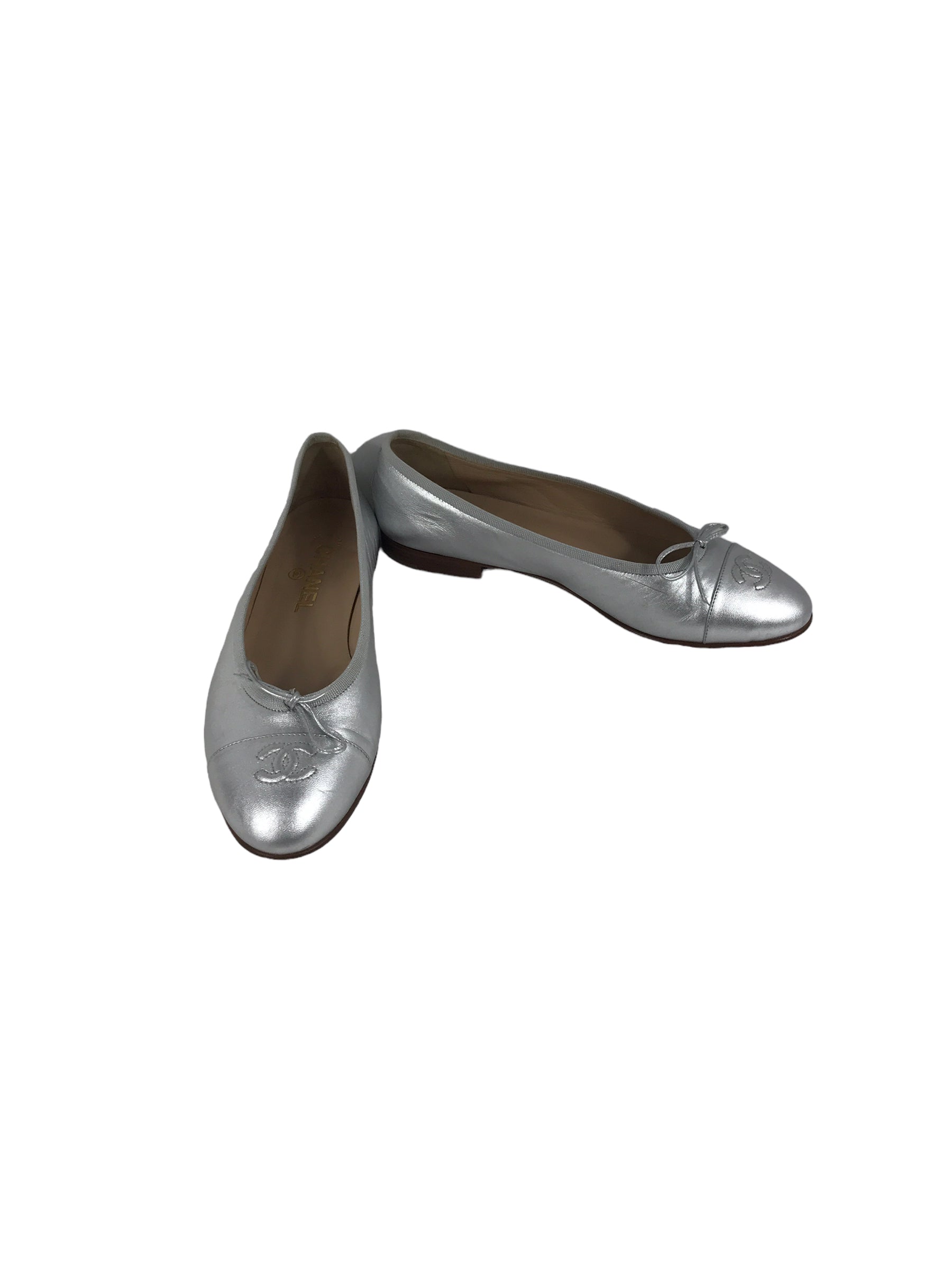 Chanel Silver Metallic Lambskin Ballet Flats