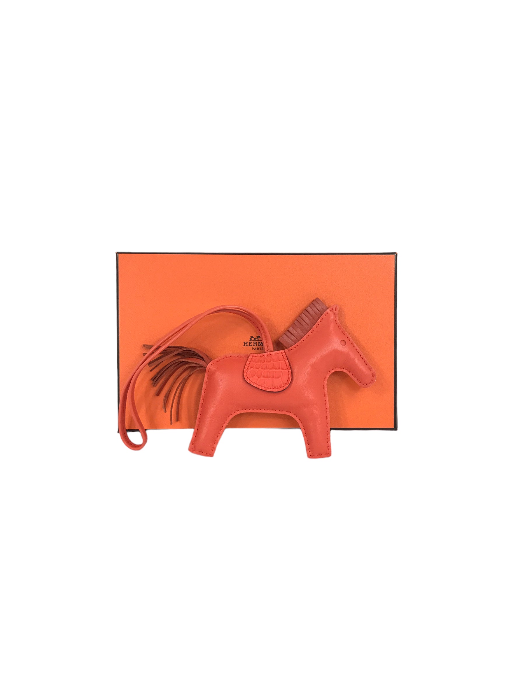 Poppy Lambskin/Alligator Mississippiensis Rodeo MM Charm