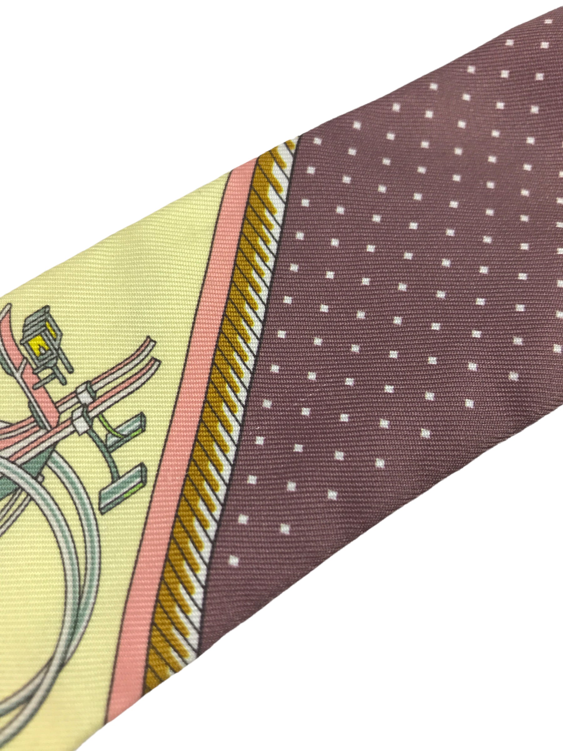 Juane Soufre/Vieux Rose/Vert "Les Voitures A Transformation"Silk Twilly