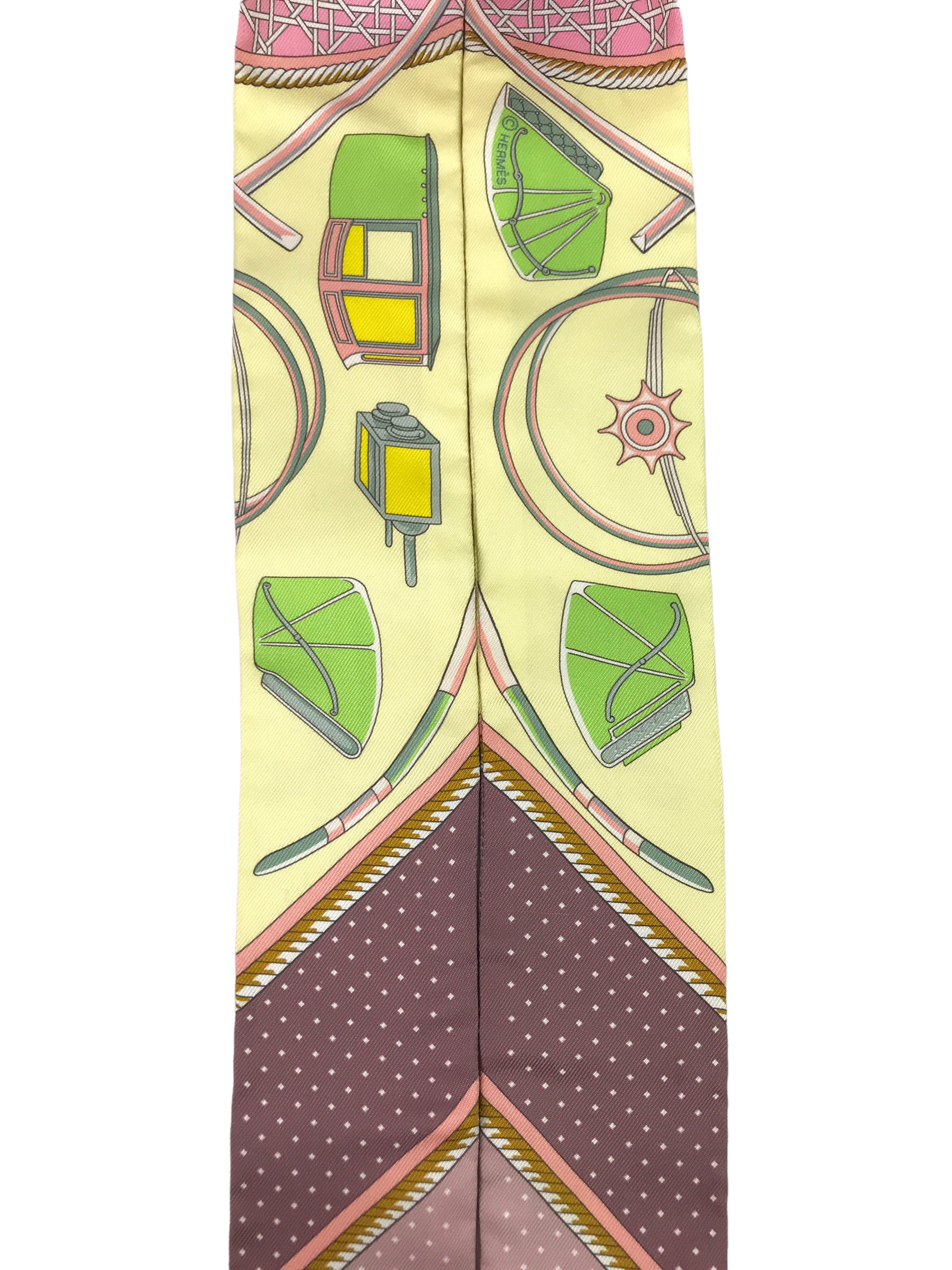 Juane Soufre/Vieux Rose/Vert "Les Voitures A Transformation"Silk Twilly