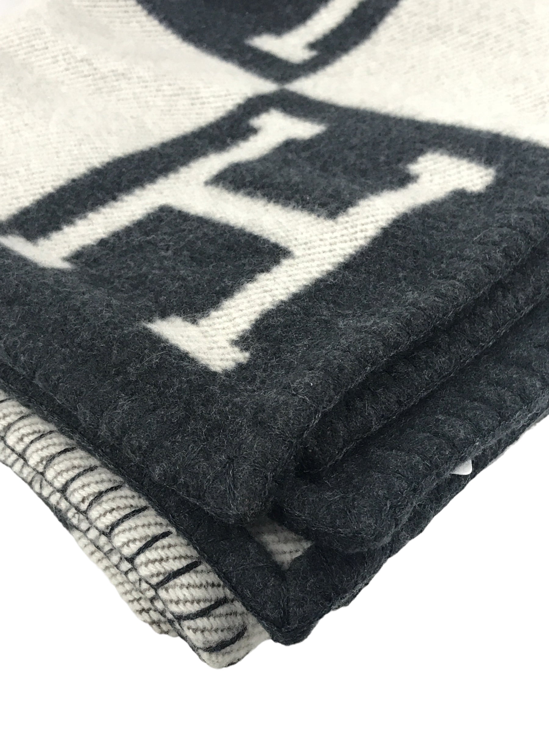 Black/Ecru Avalon III Throw Blanket