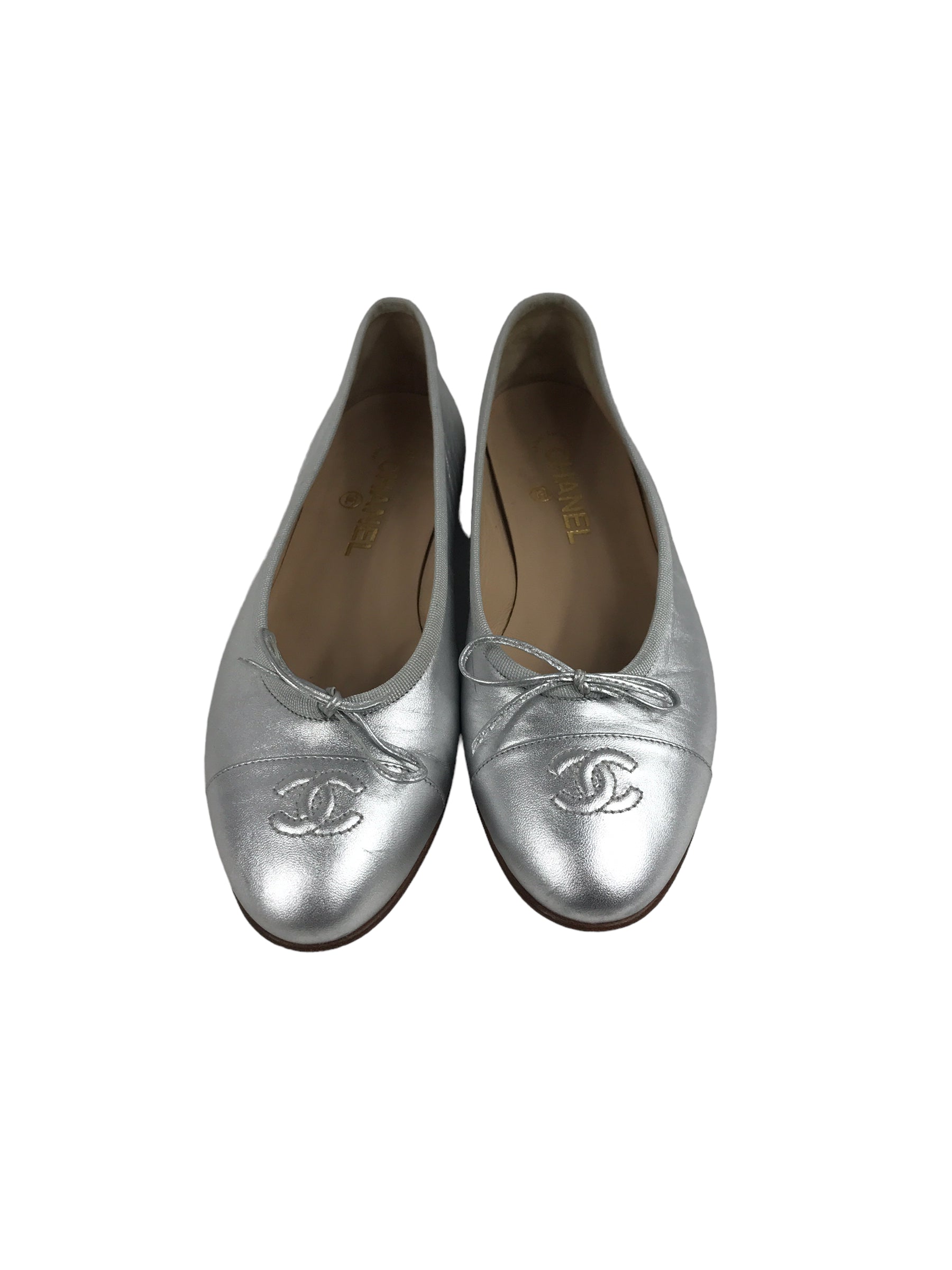 Chanel Silver Metallic Lambskin Ballet Flats