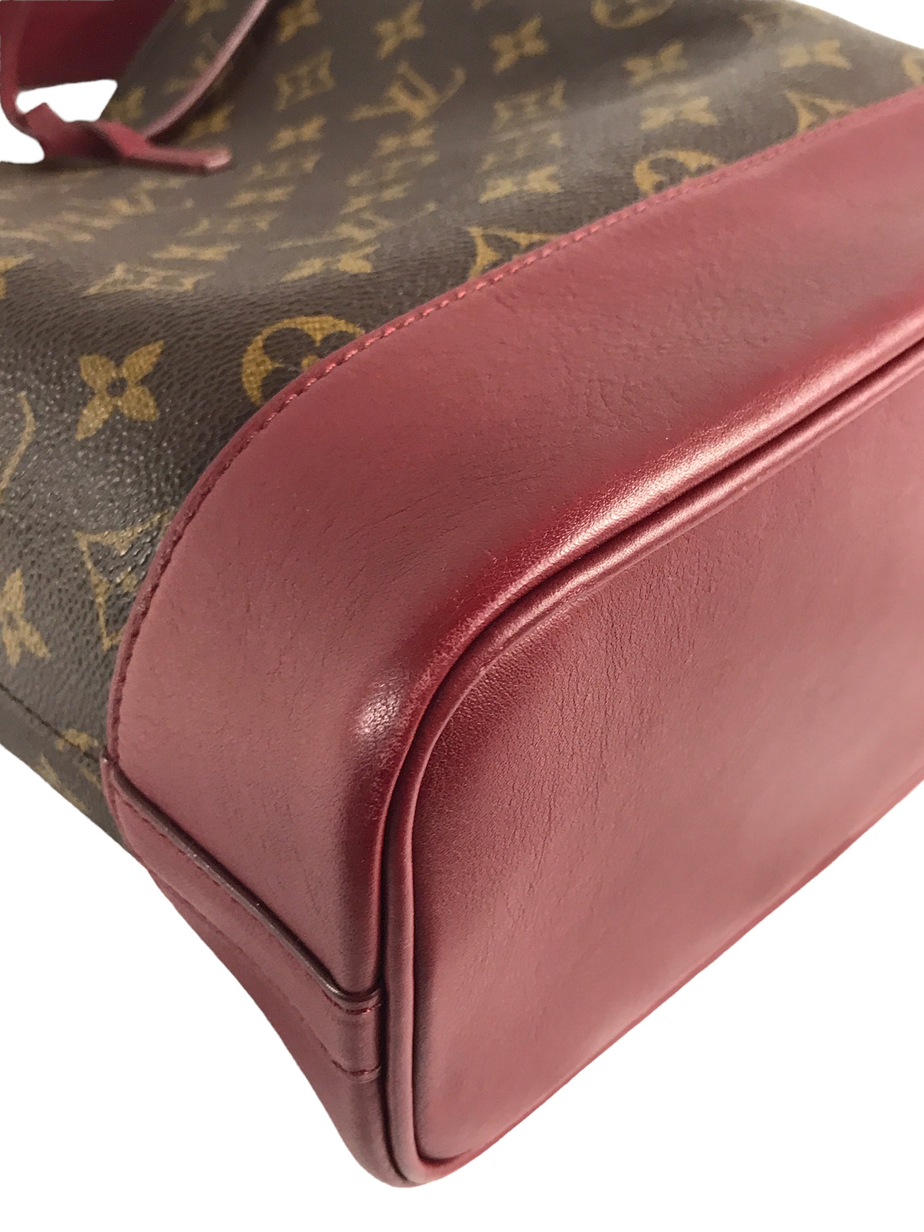 Monogram Coated Canvas/ Burgundy Leather Bucket Shoulder Bag w/ removable pouch w/RHW