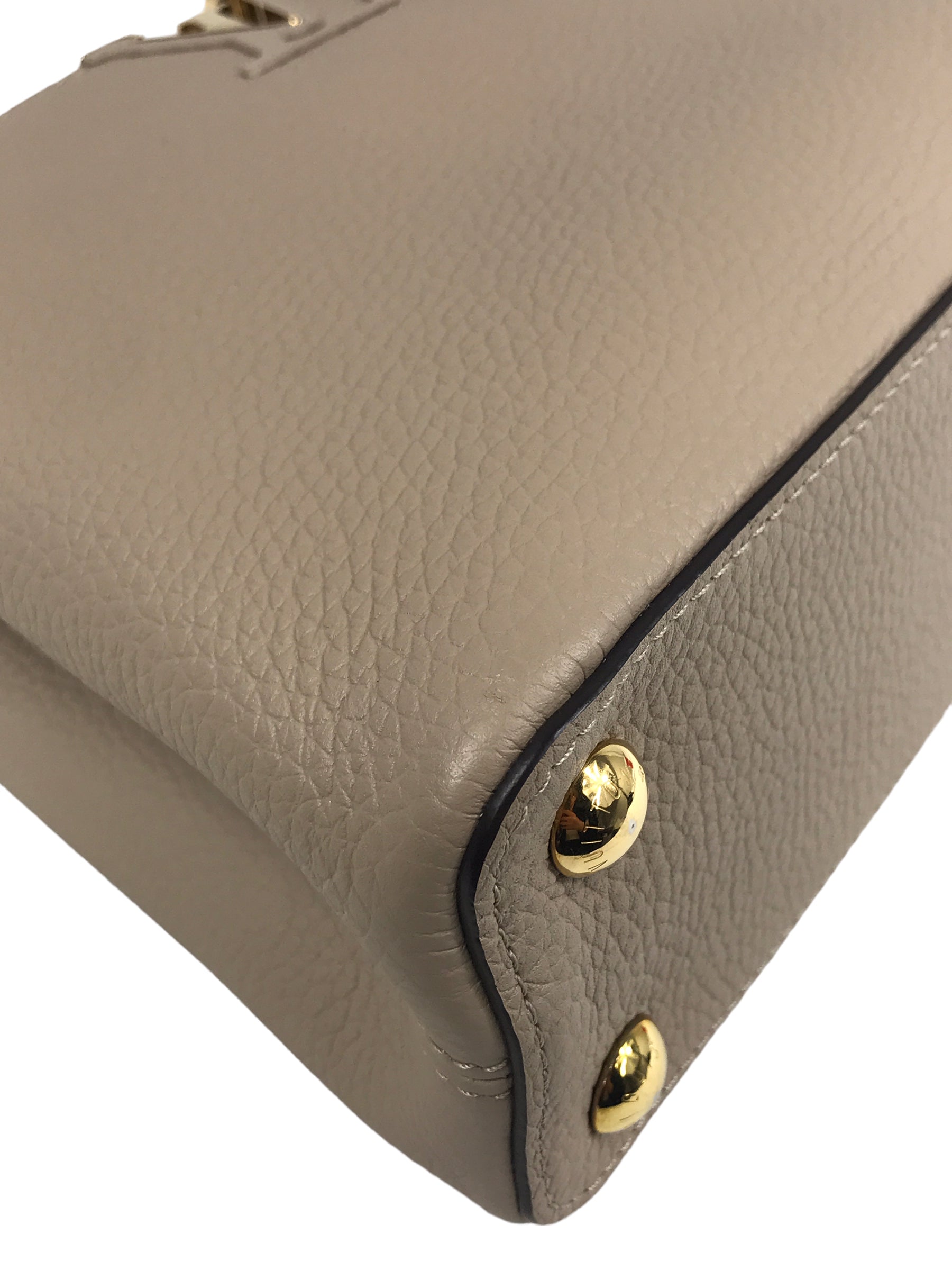 Light Beige Taurillon Capucines BB w/GHW