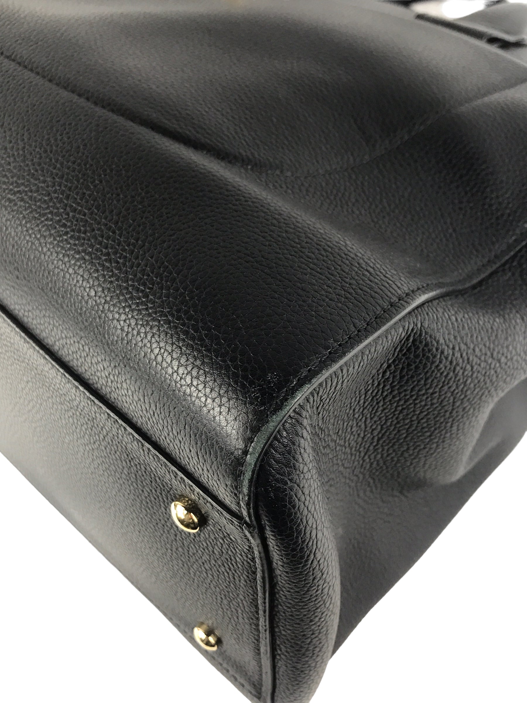 Black Caviar Large Neo Executive Tote w/ GHW