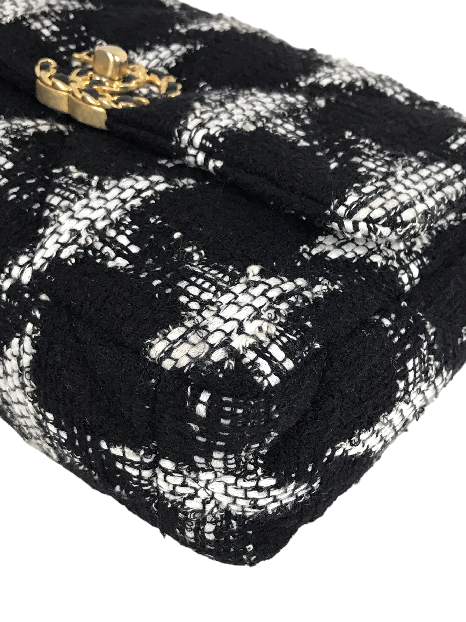 Black/ White Houndstooth Tweed Small 19 W/GHW