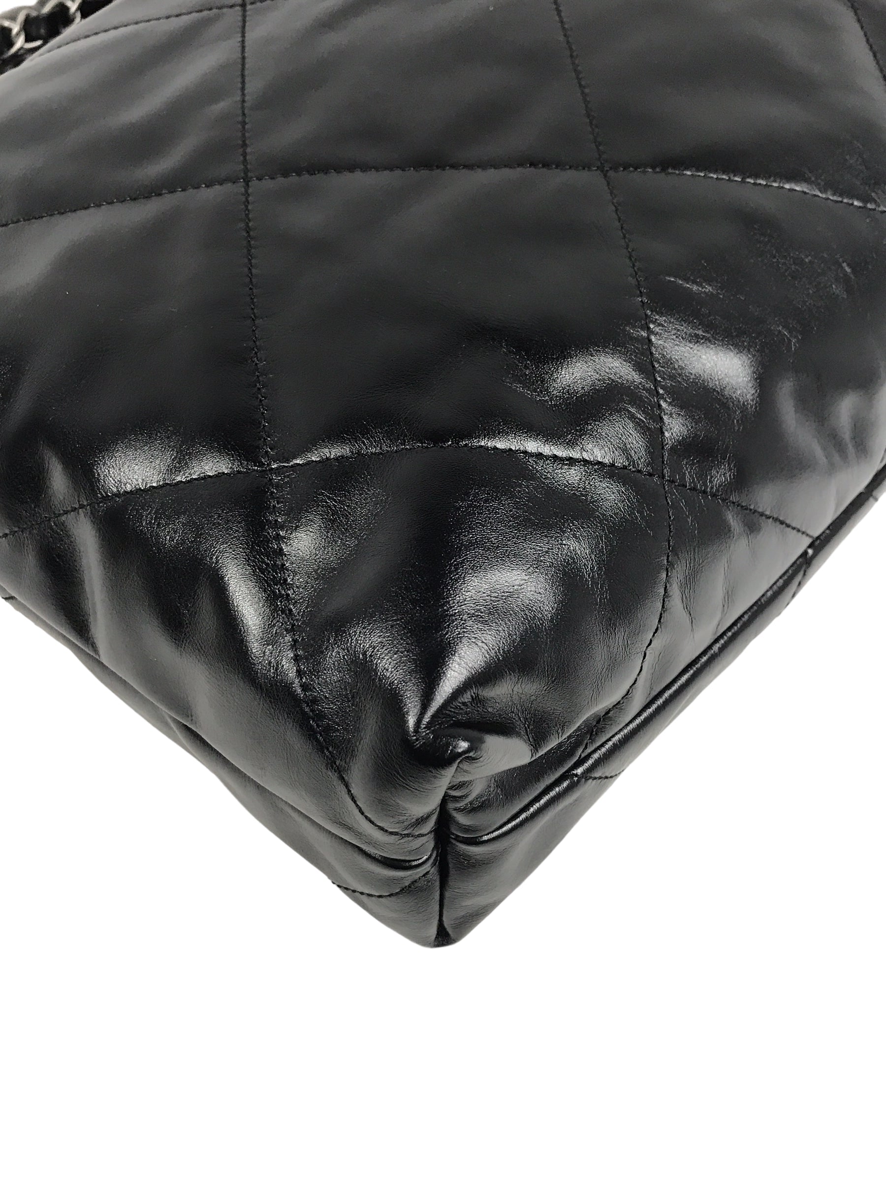 Shiny Black Quilted Calfskin Leather 23S Hobo Bag w/MSHW